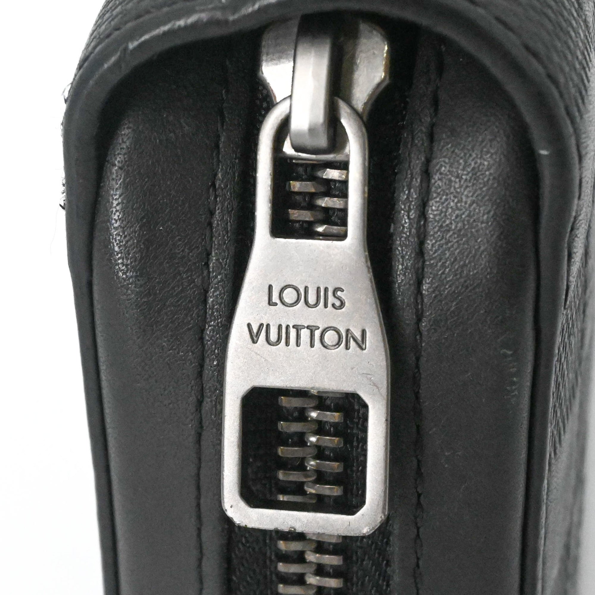 Louis Vuitton Black Damier Infini Long Wallet (Bi-Fold) (Pre-Owned)