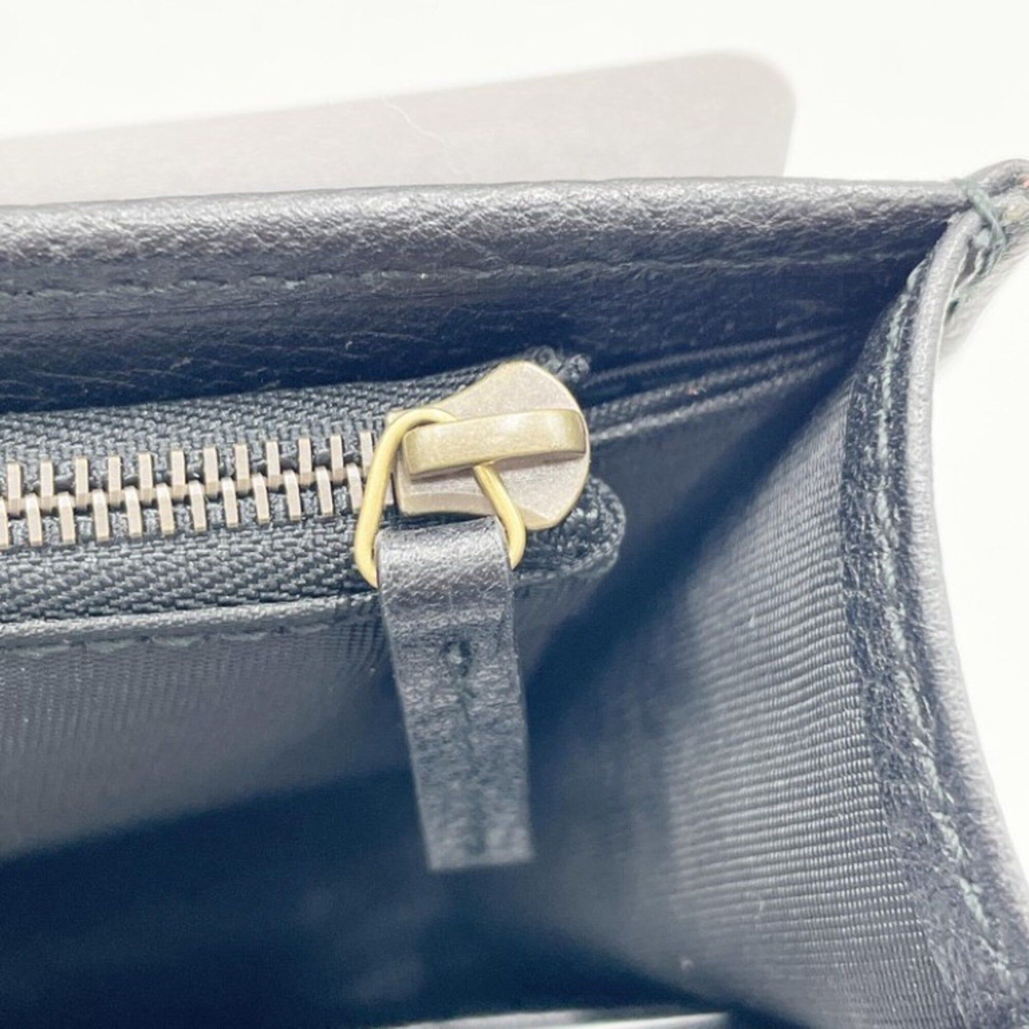 Gucci Black Leather Shoulder Bag (Pre-Owned)