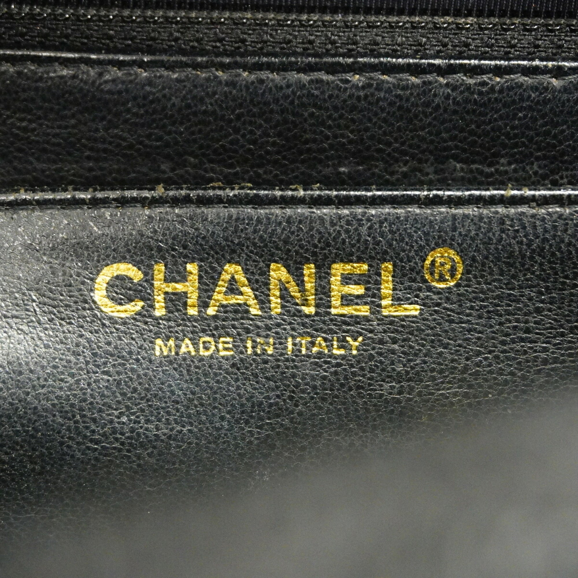 Chanel Brown Grained Calfskin Shoulder Bag (Pre-Owned)