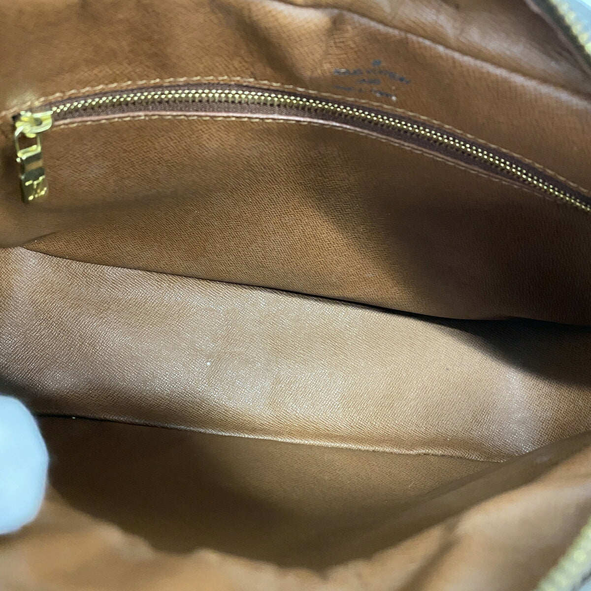 Louis Vuitton Brown Shoulder Bag (Pre-Owned)