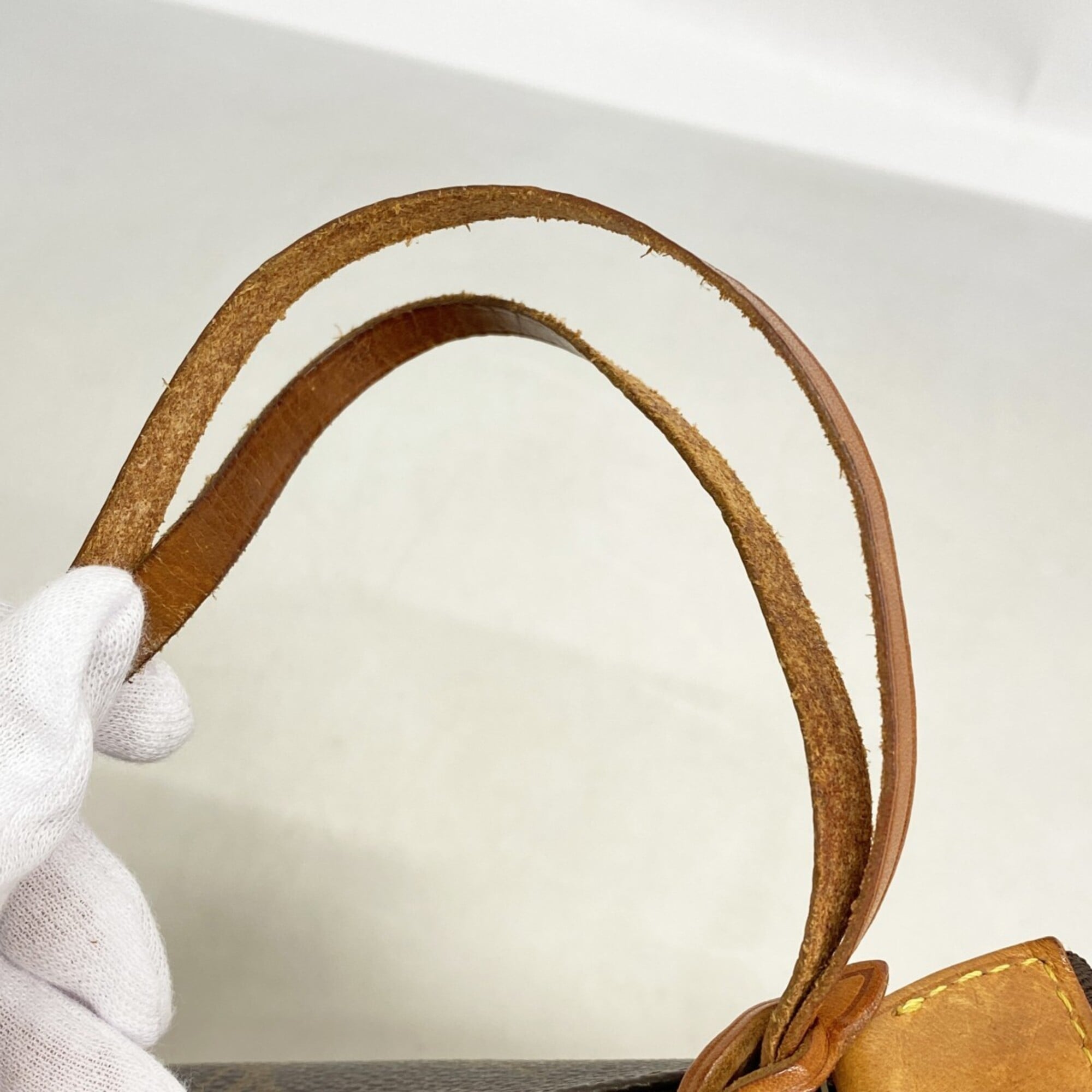 Louis Vuitton Brown Pouch (Pre-Owned)