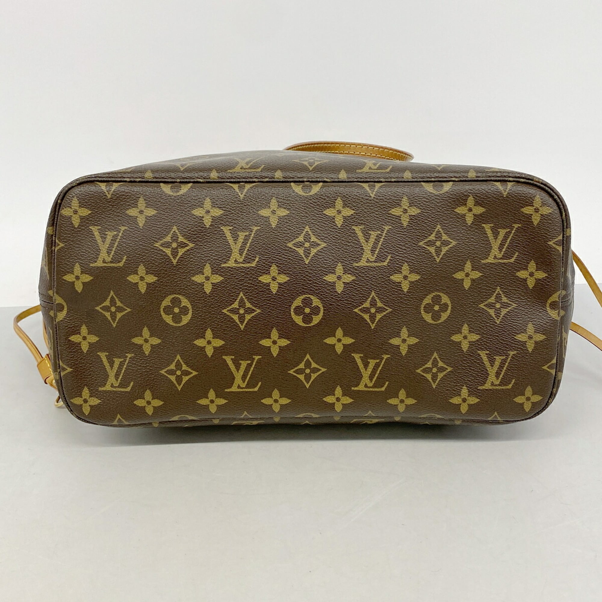 Louis Vuitton Brown Tote Bag (Pre-Owned)