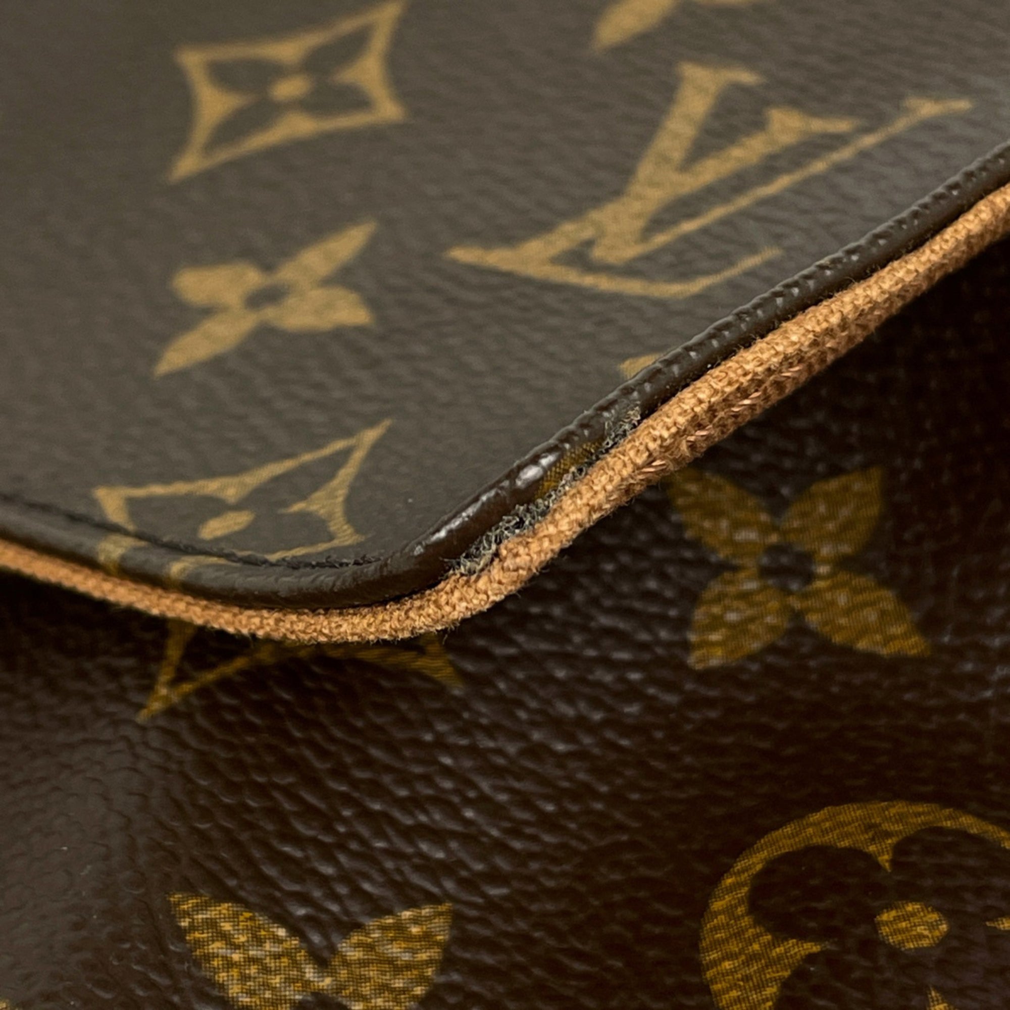 Louis Vuitton Brown Monogram Monogram Handbag (Pre-Owned)