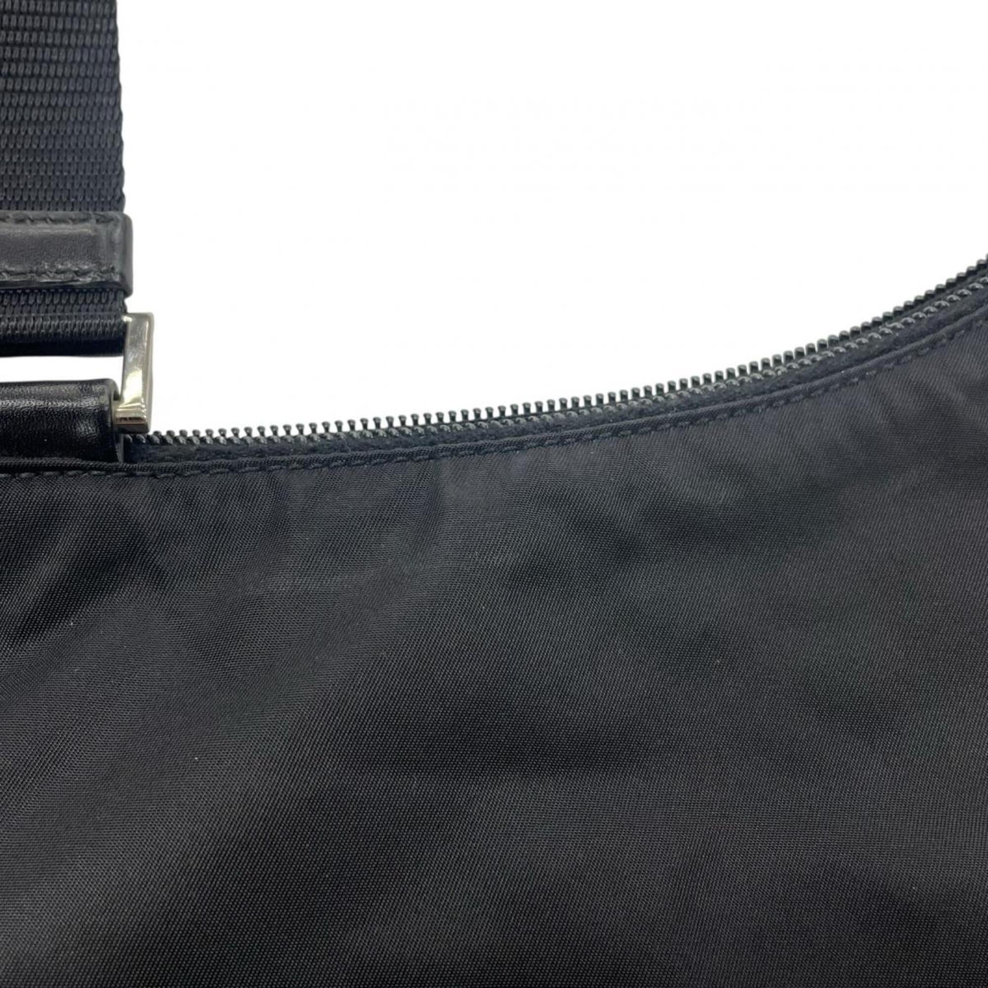 Prada Black Nylon Shoulder Bag (Pre-Owned)