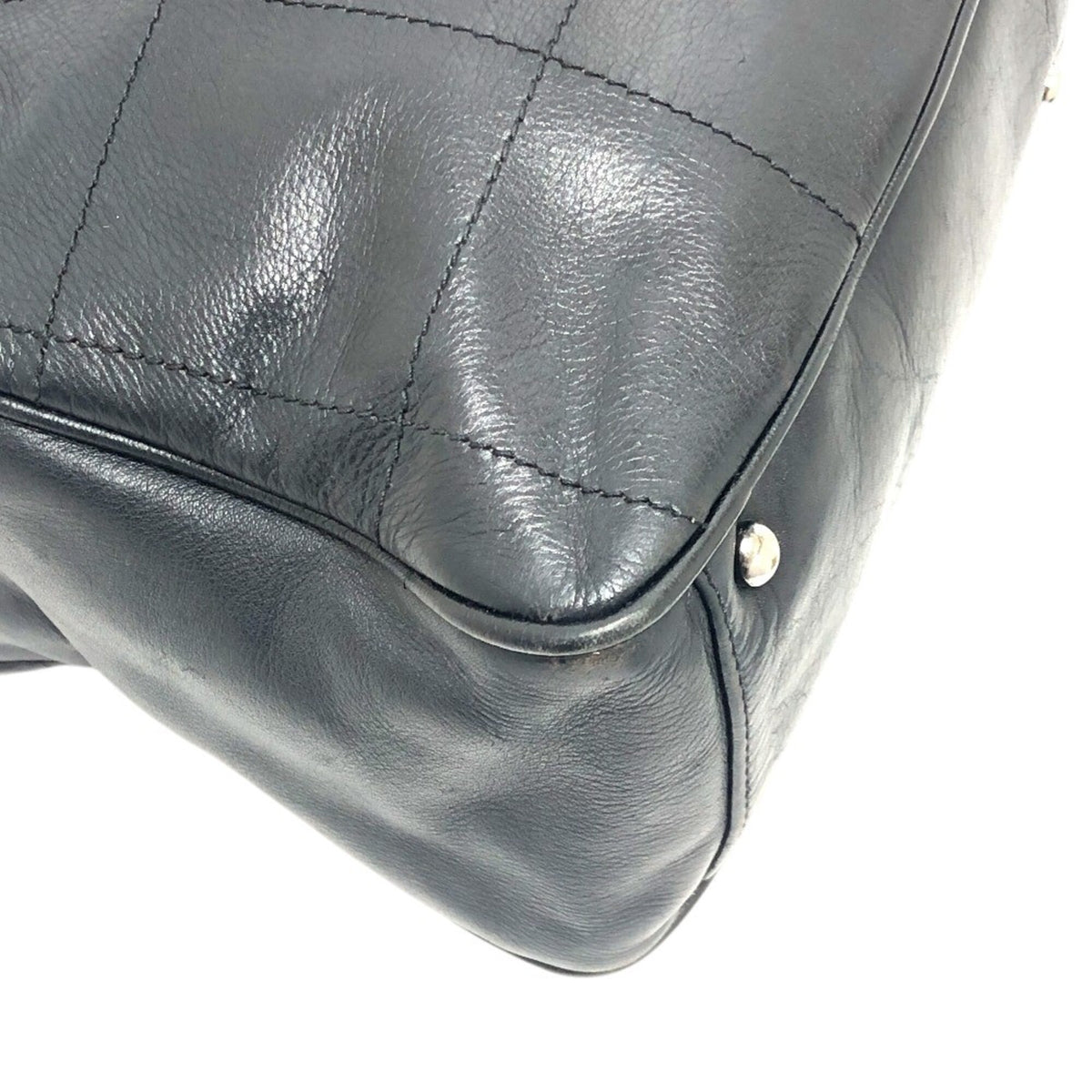 Chanel Black Leather Handbag Tote Bag (Pre-Owned)