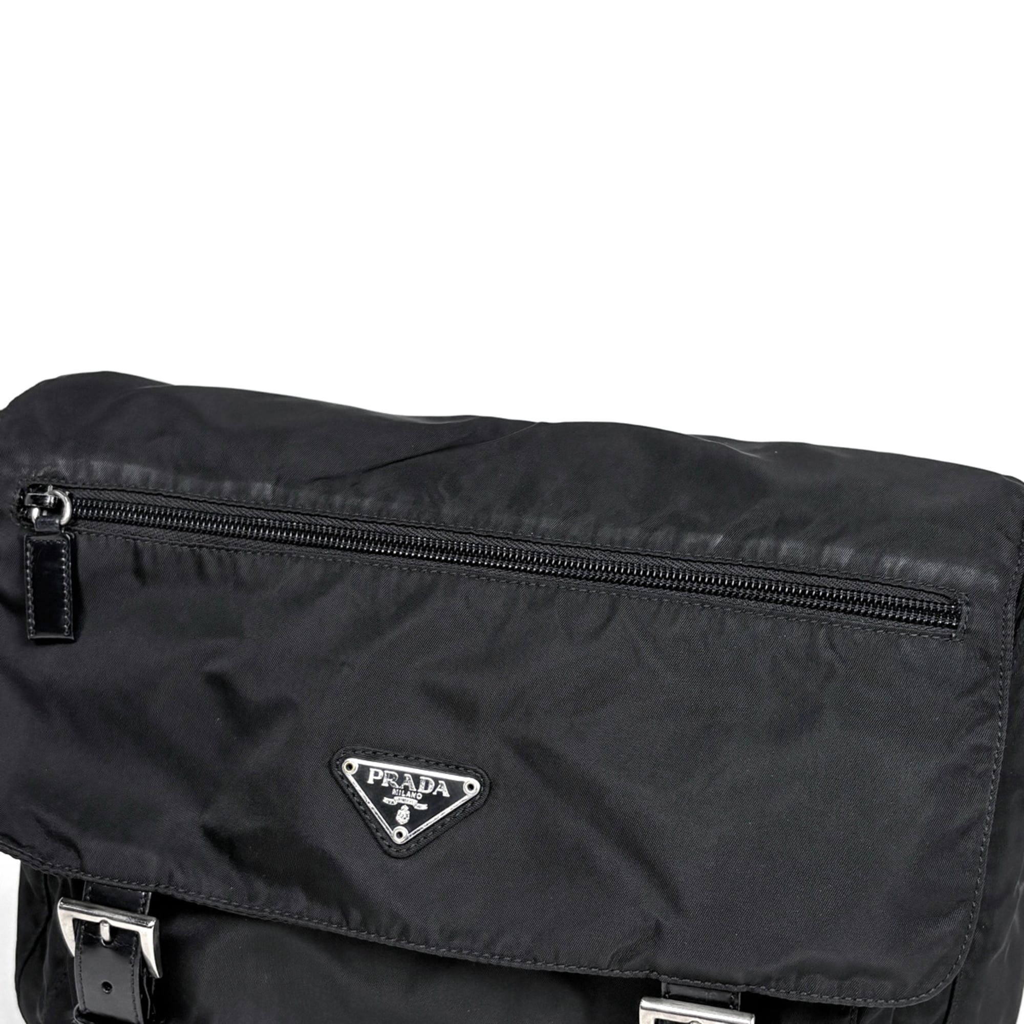 Prada Black Nylon Messenger Bag Shoulder Bag (Pre-Owned)