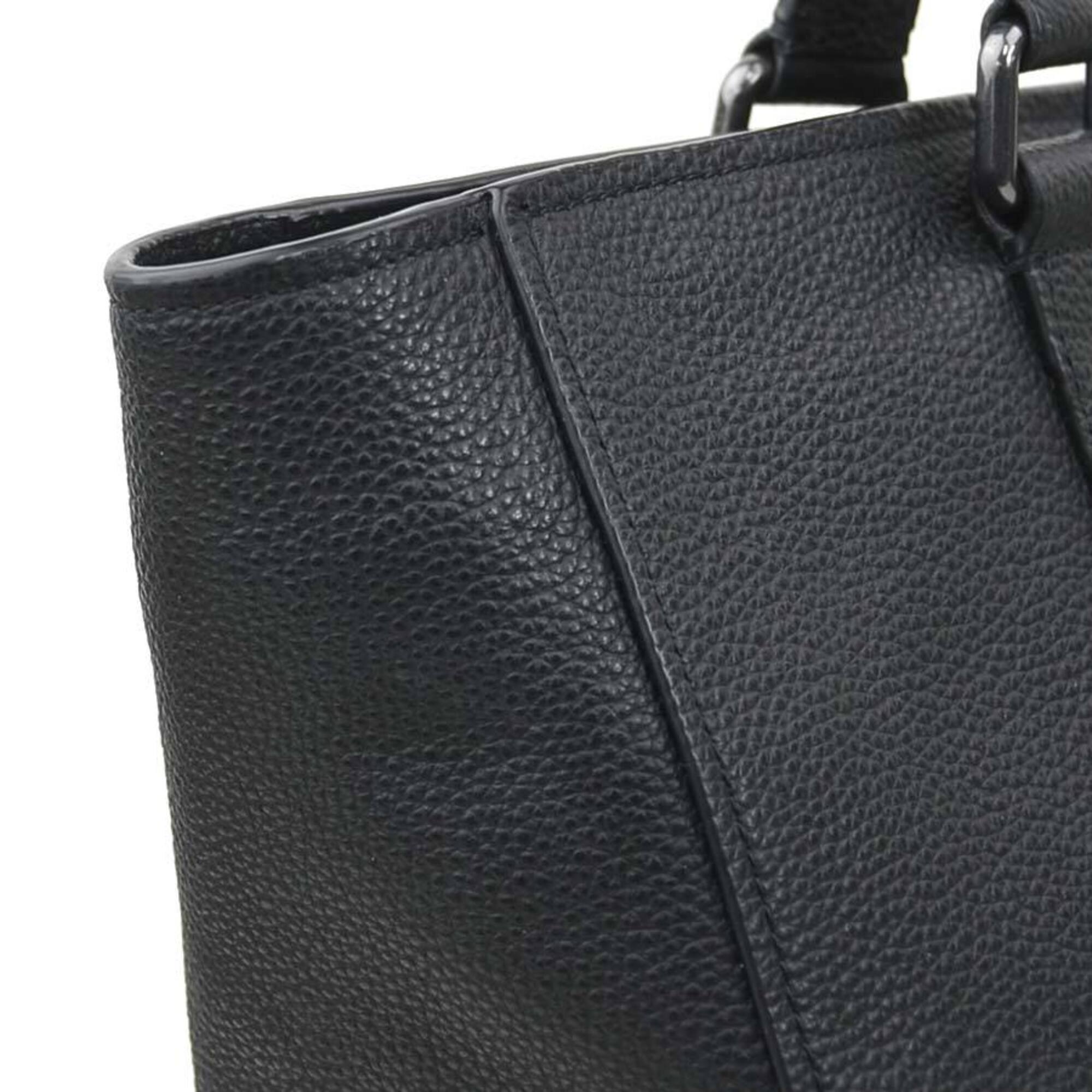 Coach Black Leather Shoulder Bag (Pre-Owned)