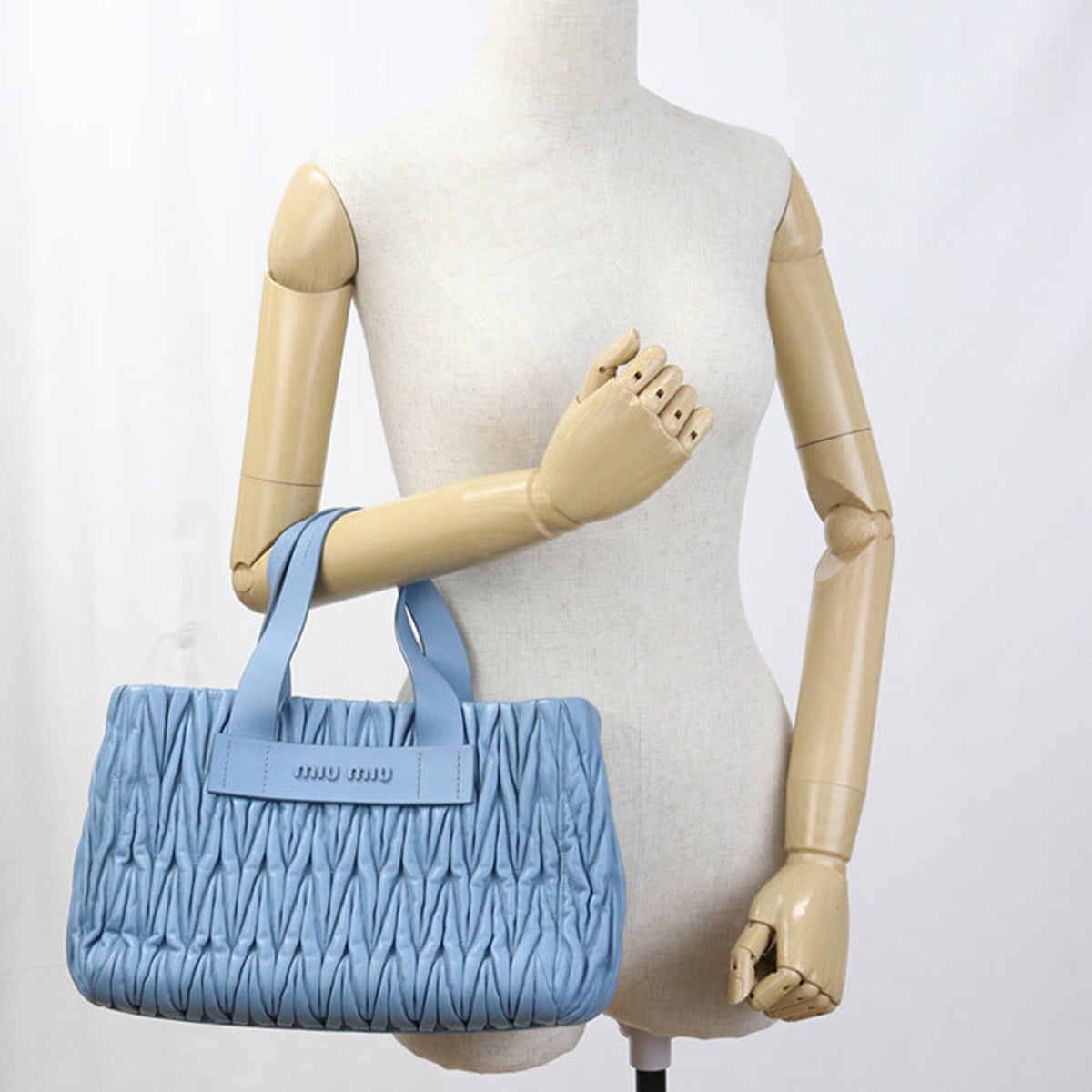 Miu Miu Blue Leather Tote Bag (Pre-Owned)