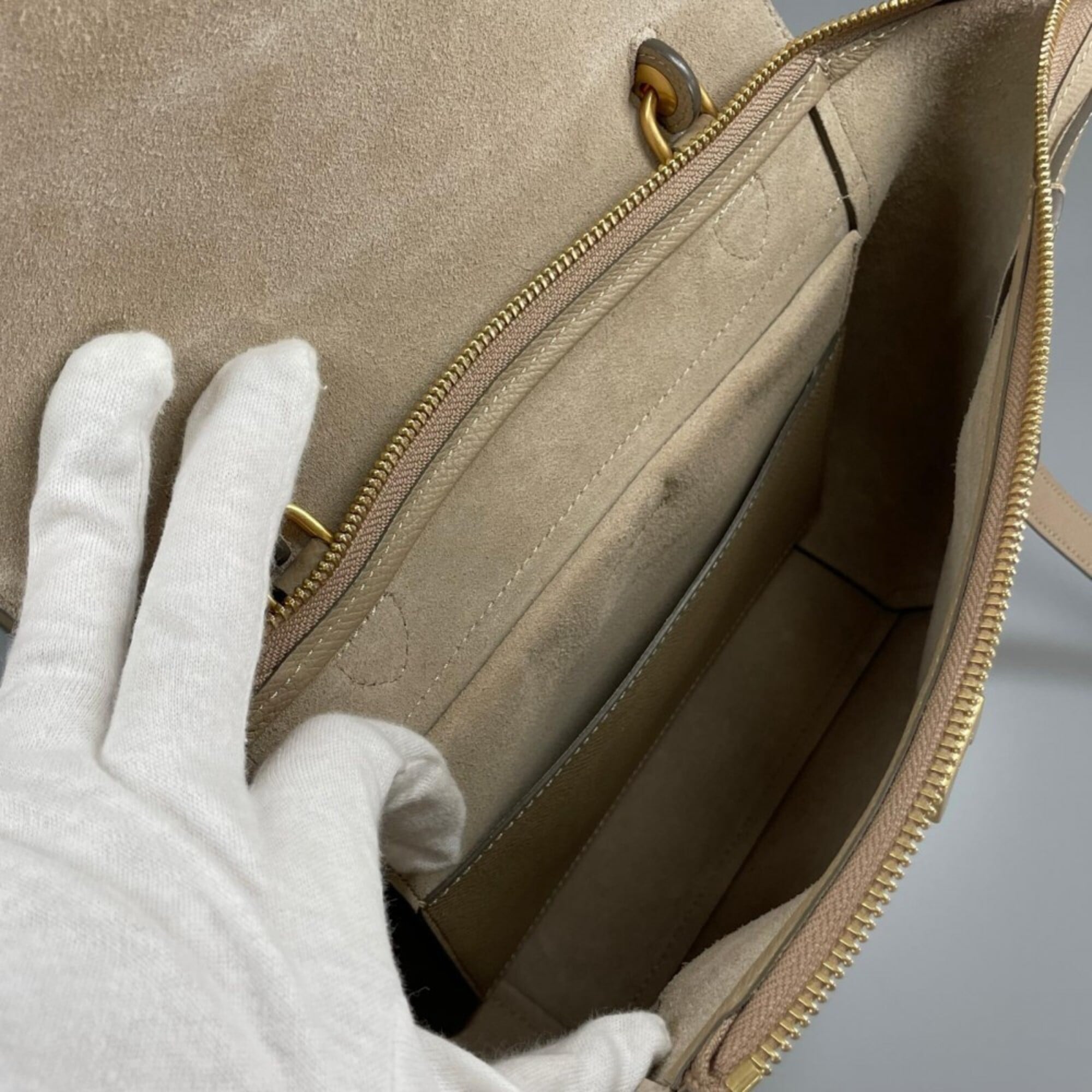 Celine Beige Beige Gold White Leather Handbag (Pre-Owned)
