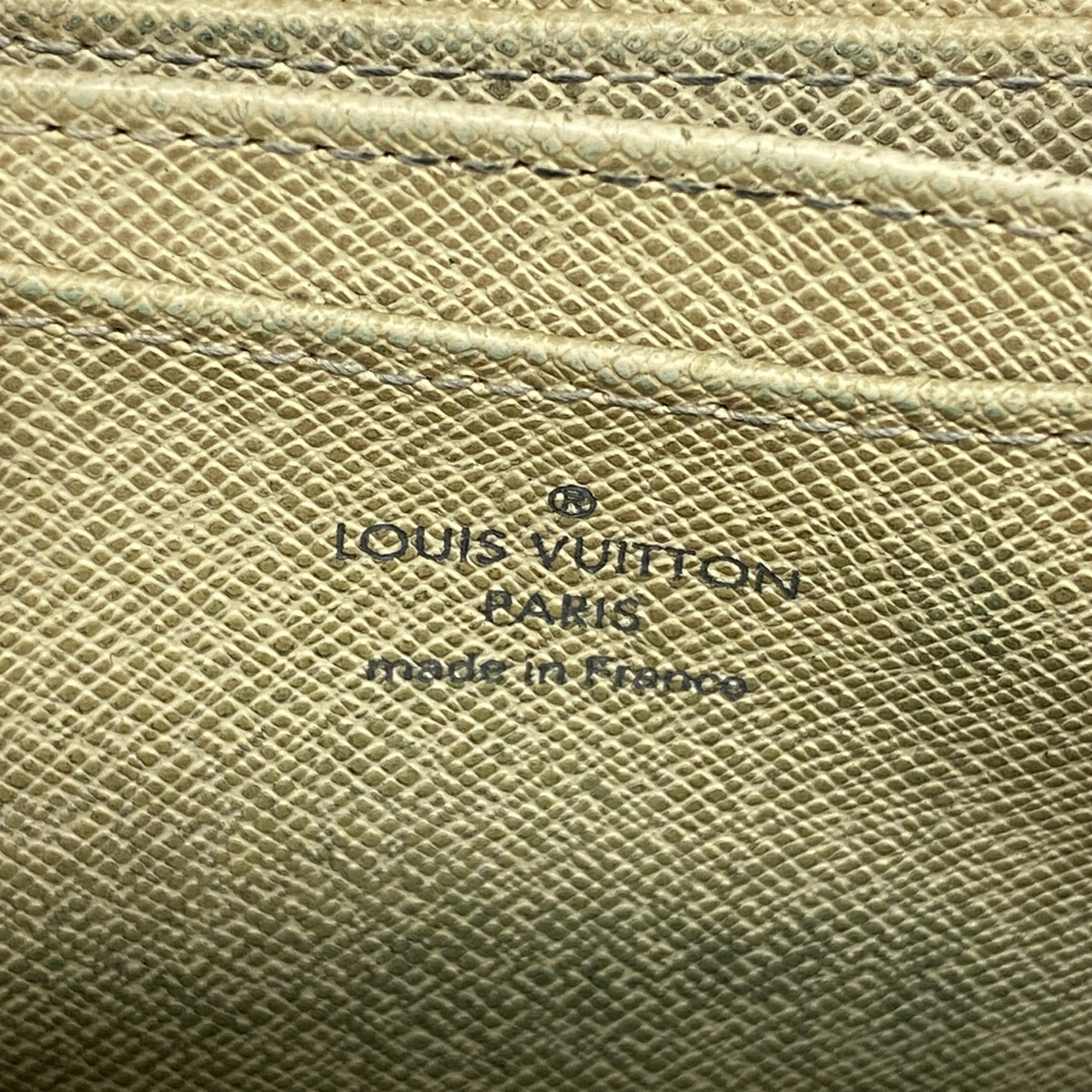 Louis Vuitton White Coin Purse/Coin Case (Pre-Owned)