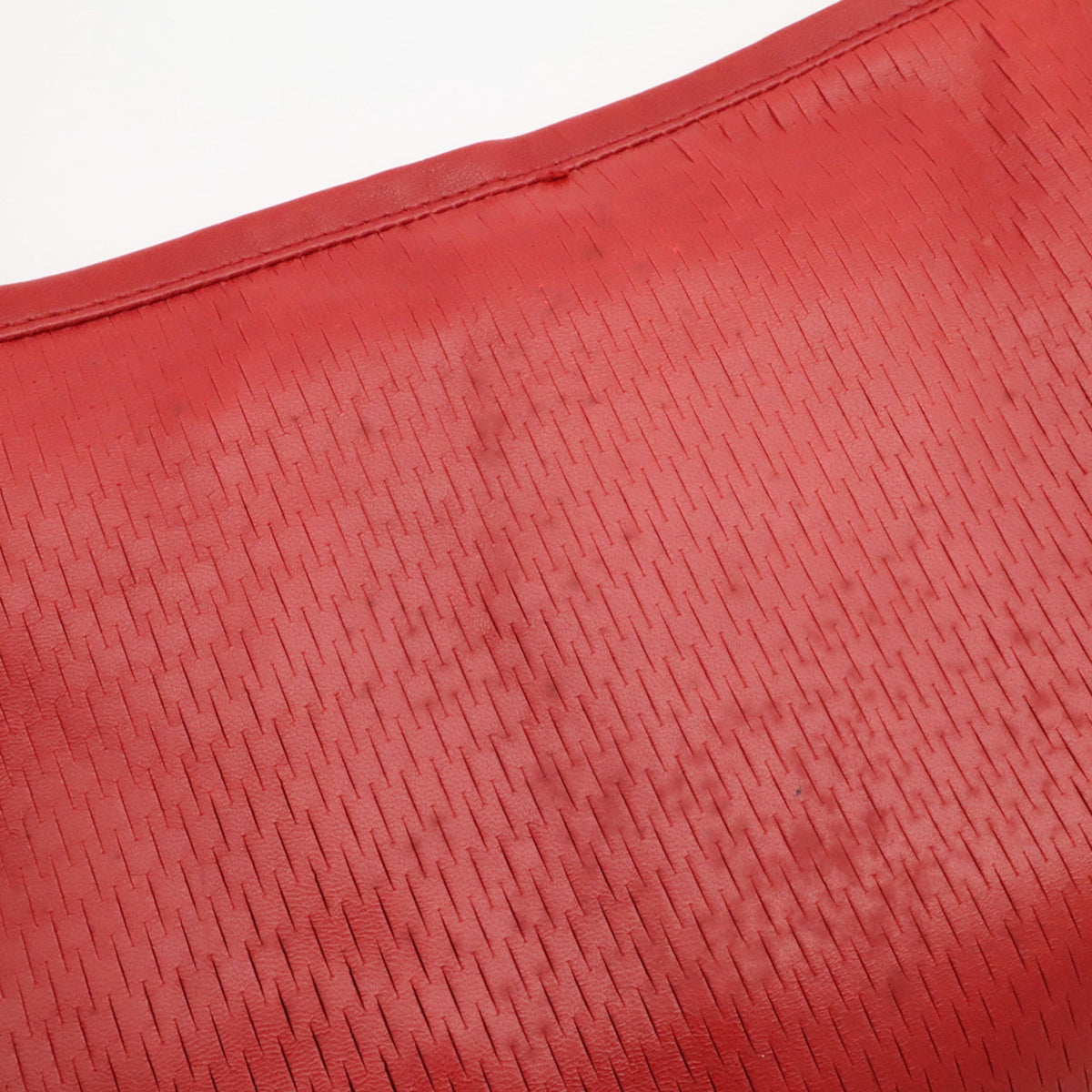 Prada Red Color Leather Shoulder Bag (Pre-Owned)