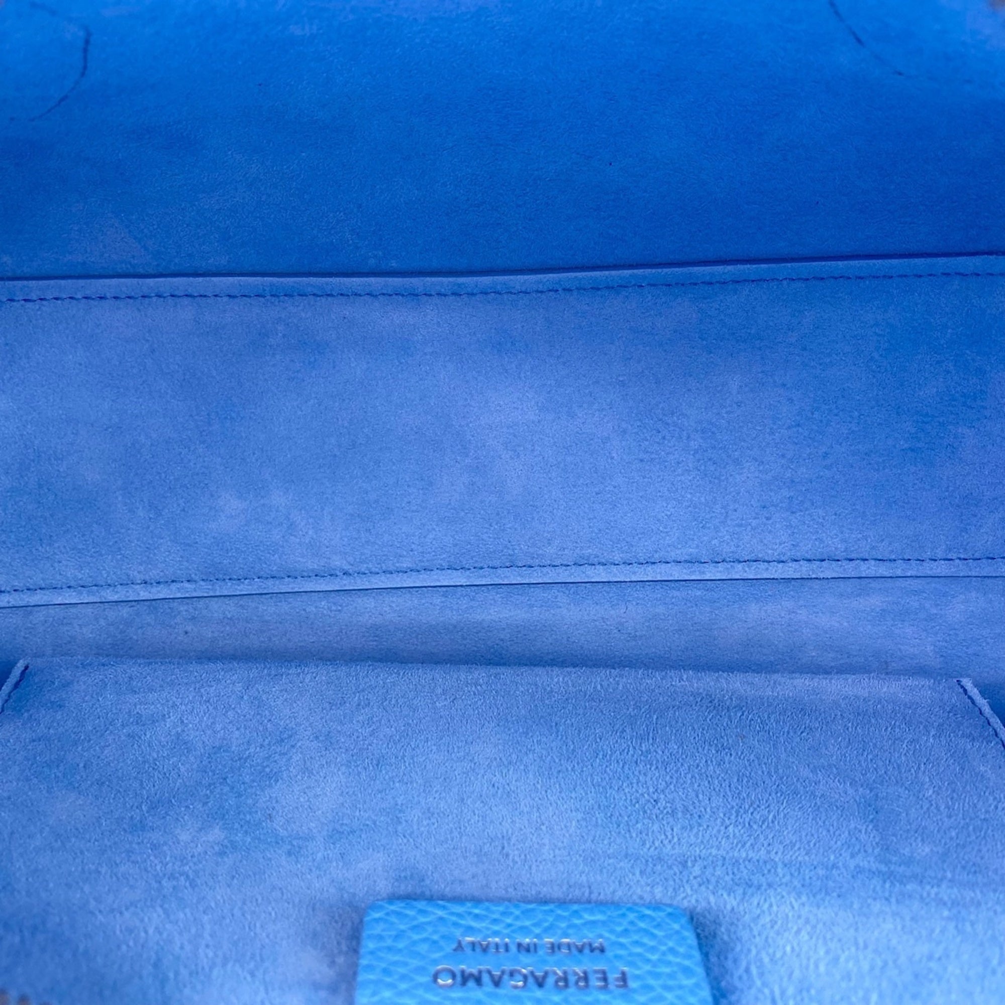 Salvatore Ferragamo Blue Handbag (Pre-Owned)