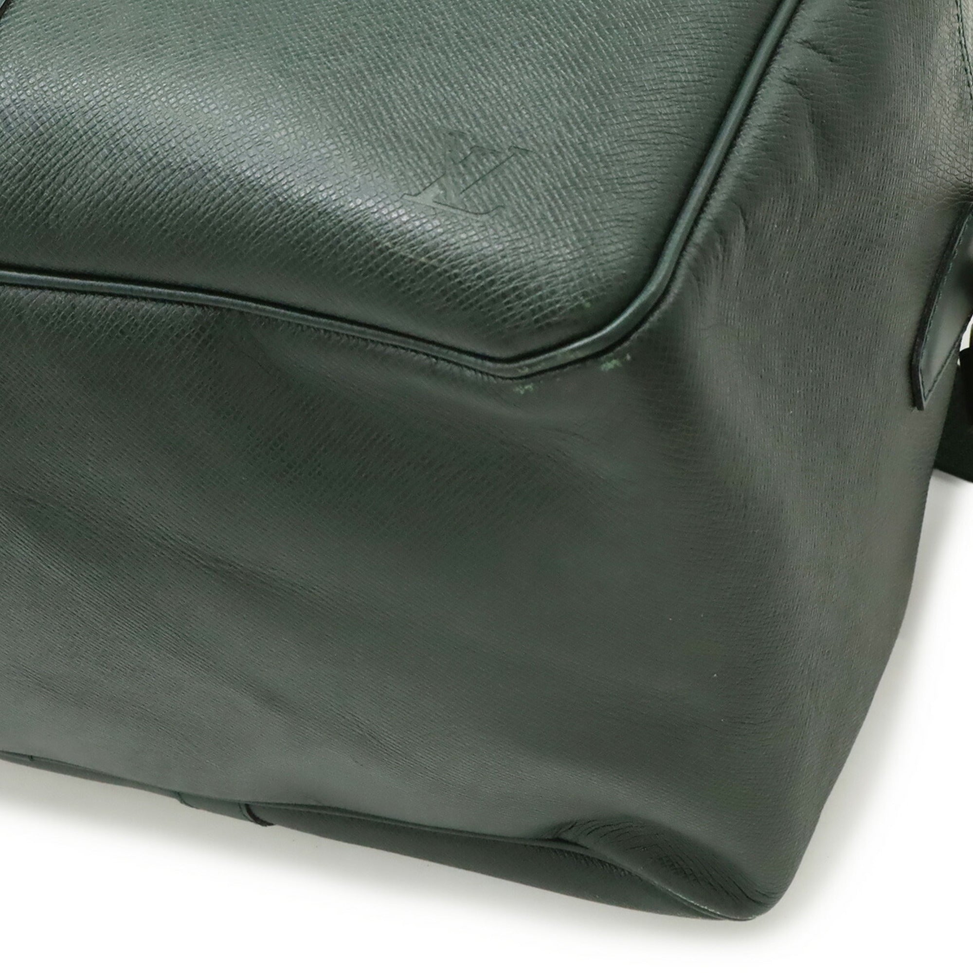 Louis Vuitton Green Taiga Leather Boston Bag Shoulder Bag (Pre-Owned)