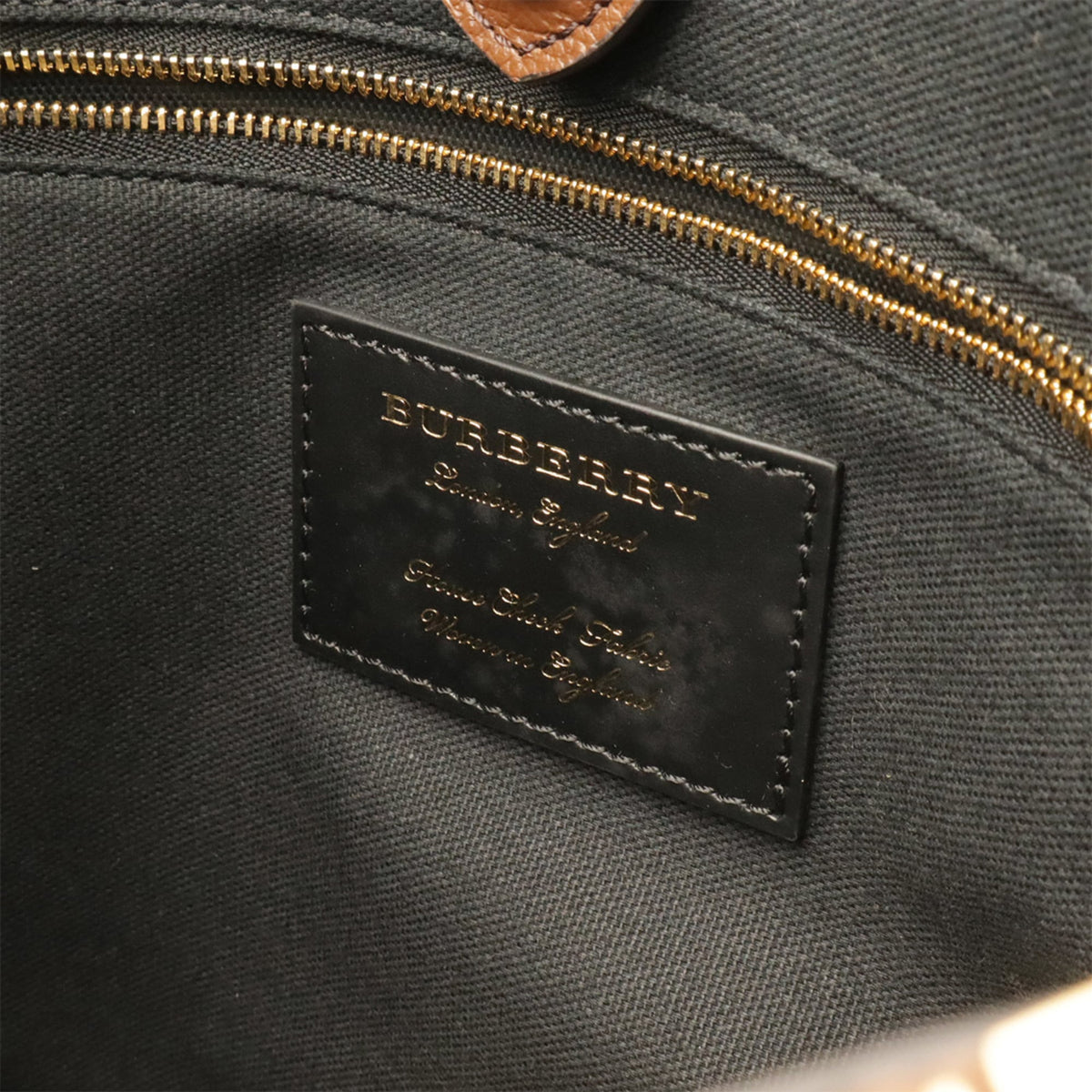 Burberry Black Brown Red Color White Canvas Leather Handbag Tote Bag (Pre-Owned)