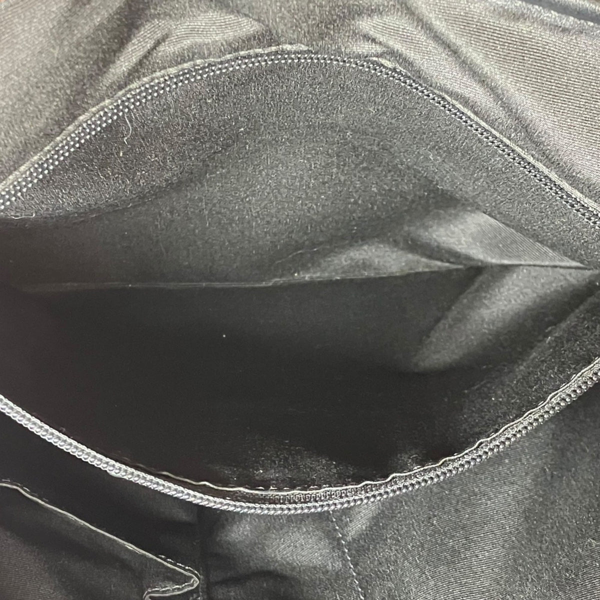 Coach Black Nylon Shoulder Bag (Pre-Owned)