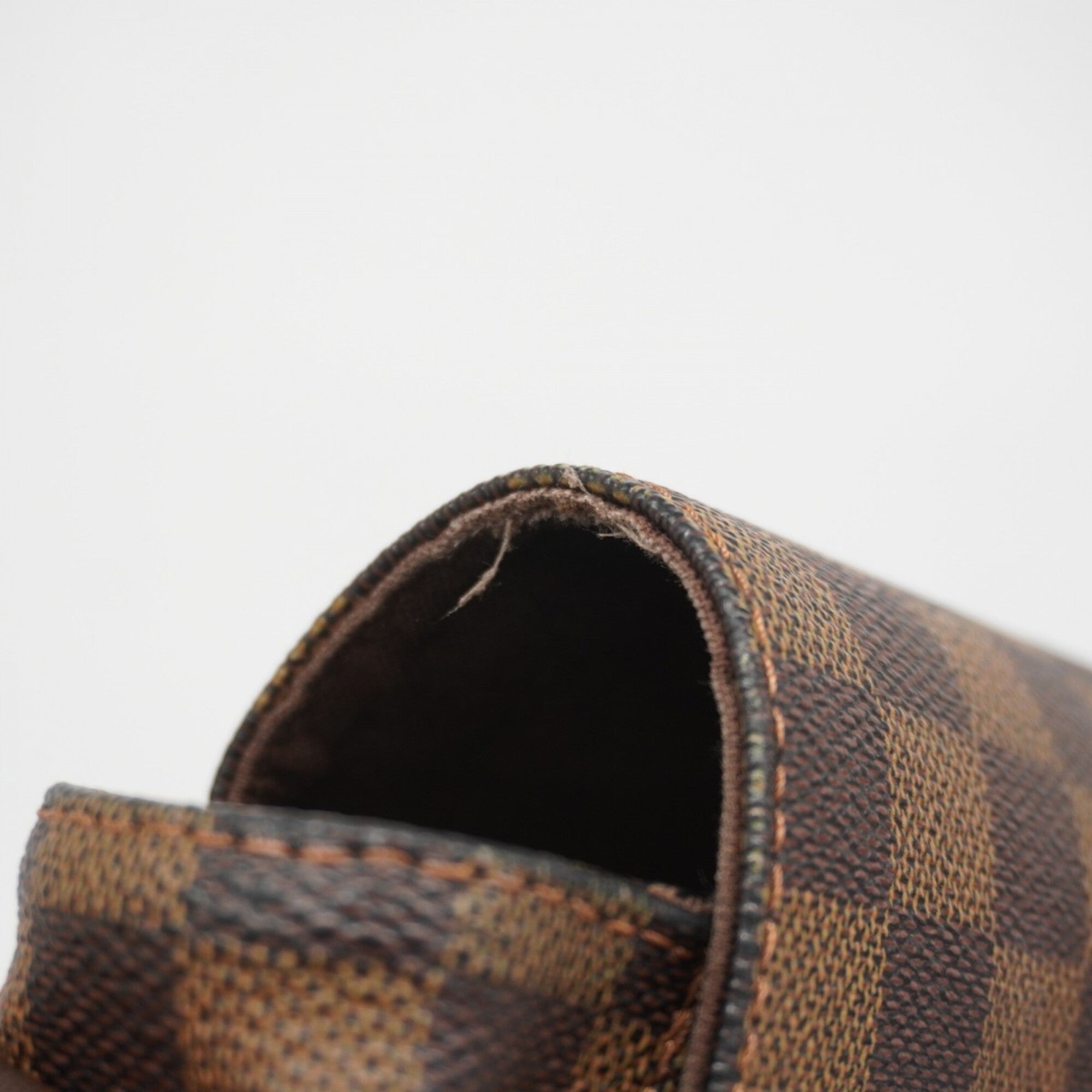 Louis Vuitton Ebene Shoulder Bag (Pre-Owned)