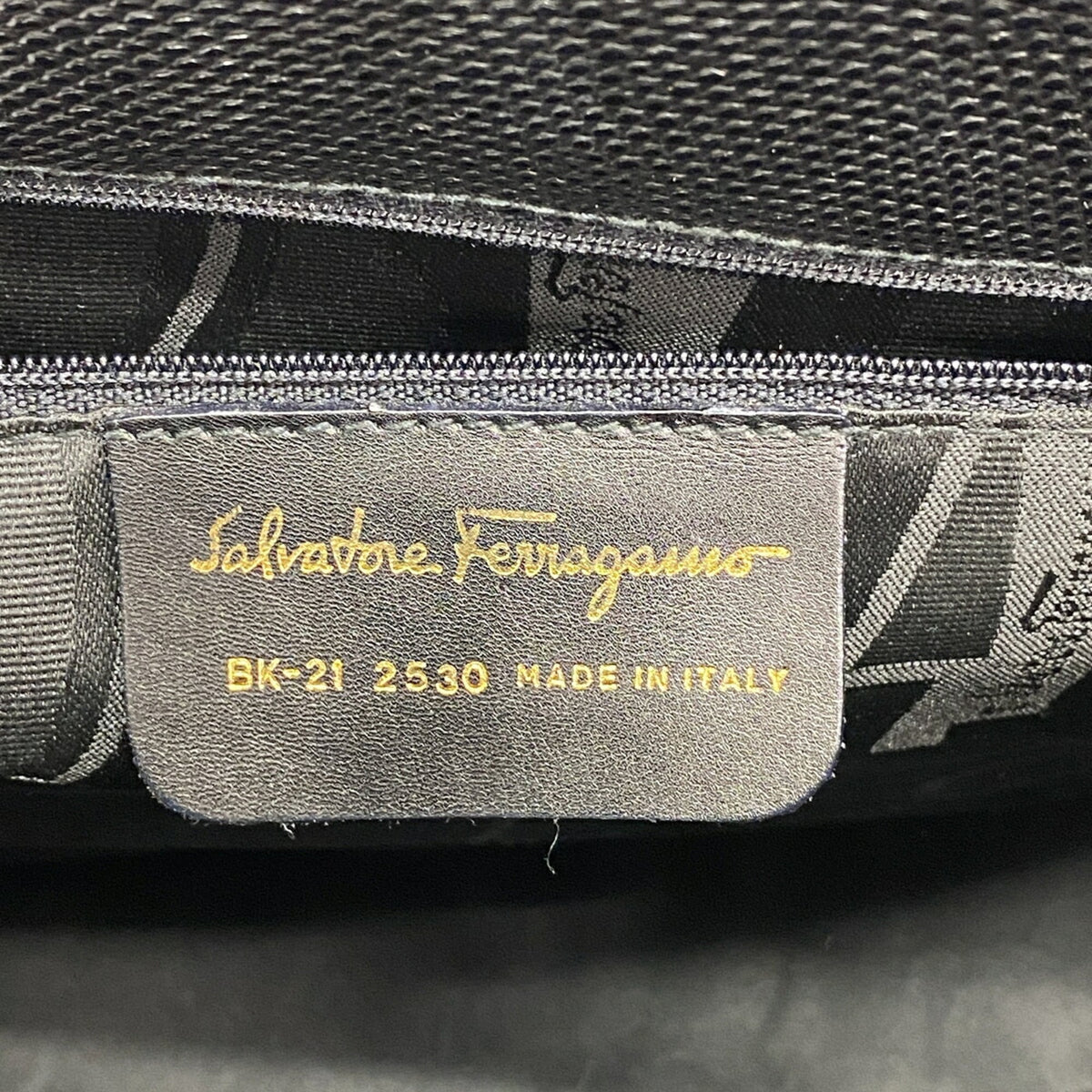 Salvatore Ferragamo Black Leather Tote Bag (Pre-Owned)