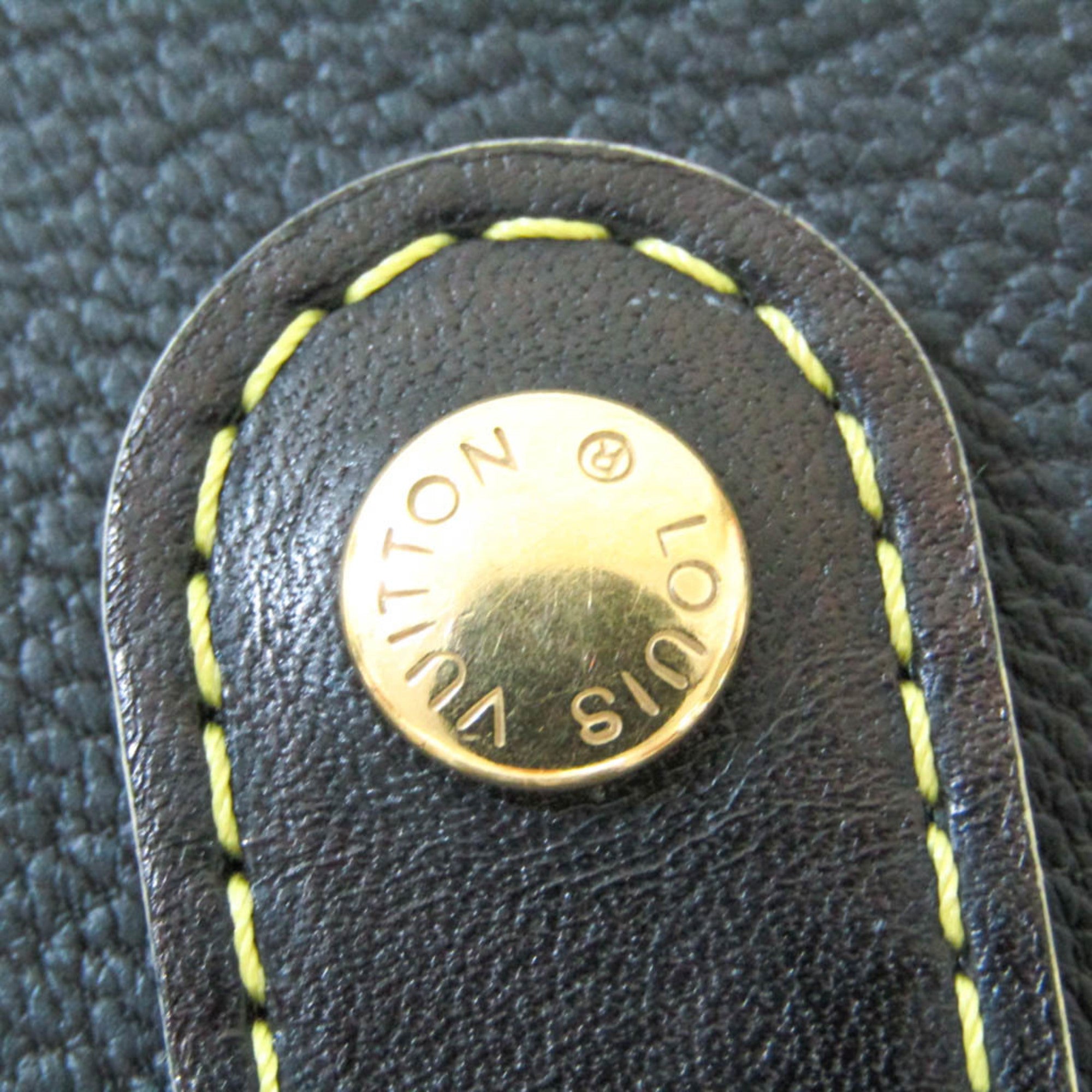 Louis Vuitton Suhali Noir Suhali Leather Wallet (Bi-Fold) (Pre-Owned)