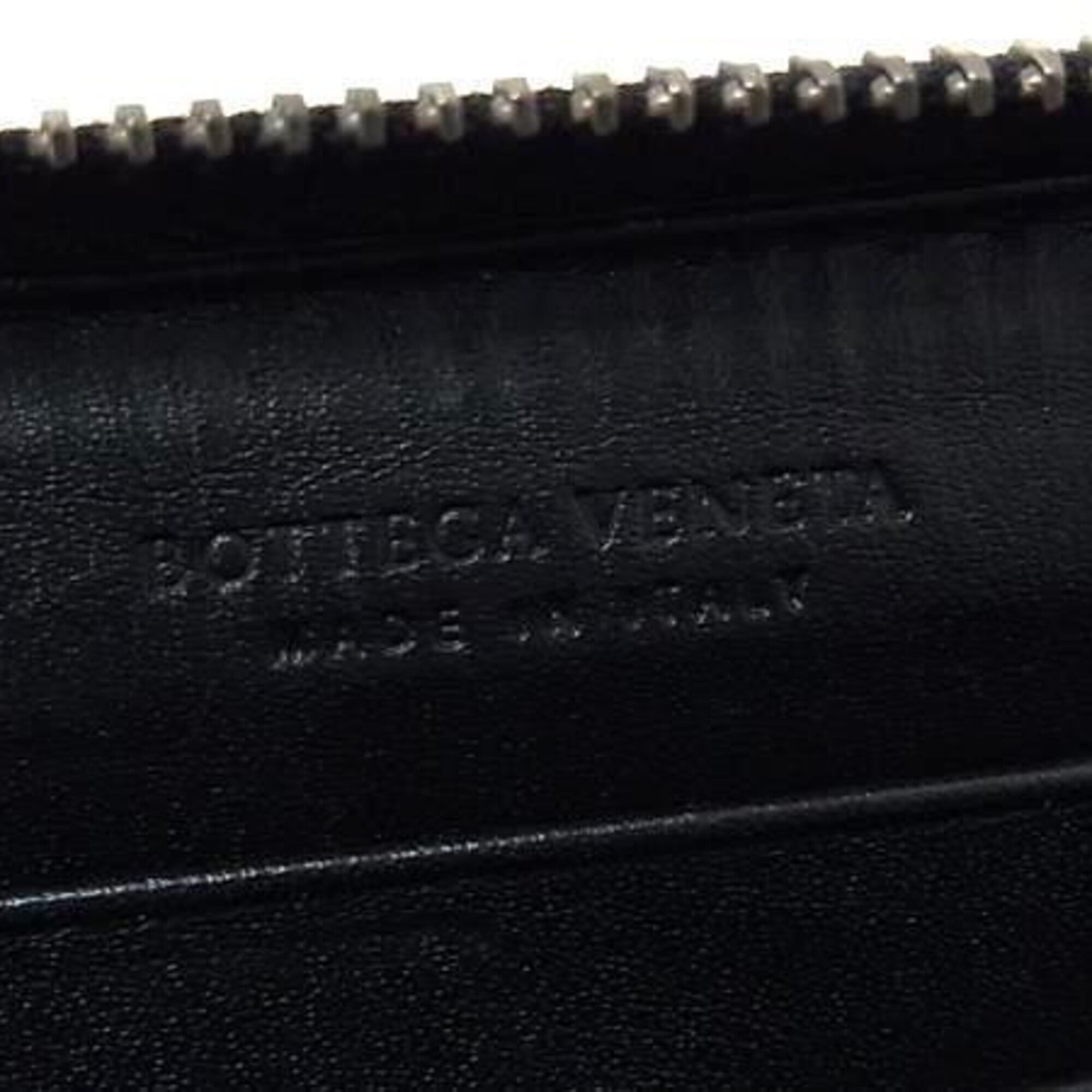 Bottega Veneta Intrecciato Black Leather Long Wallet (Bi-Fold) (Pre-Owned)