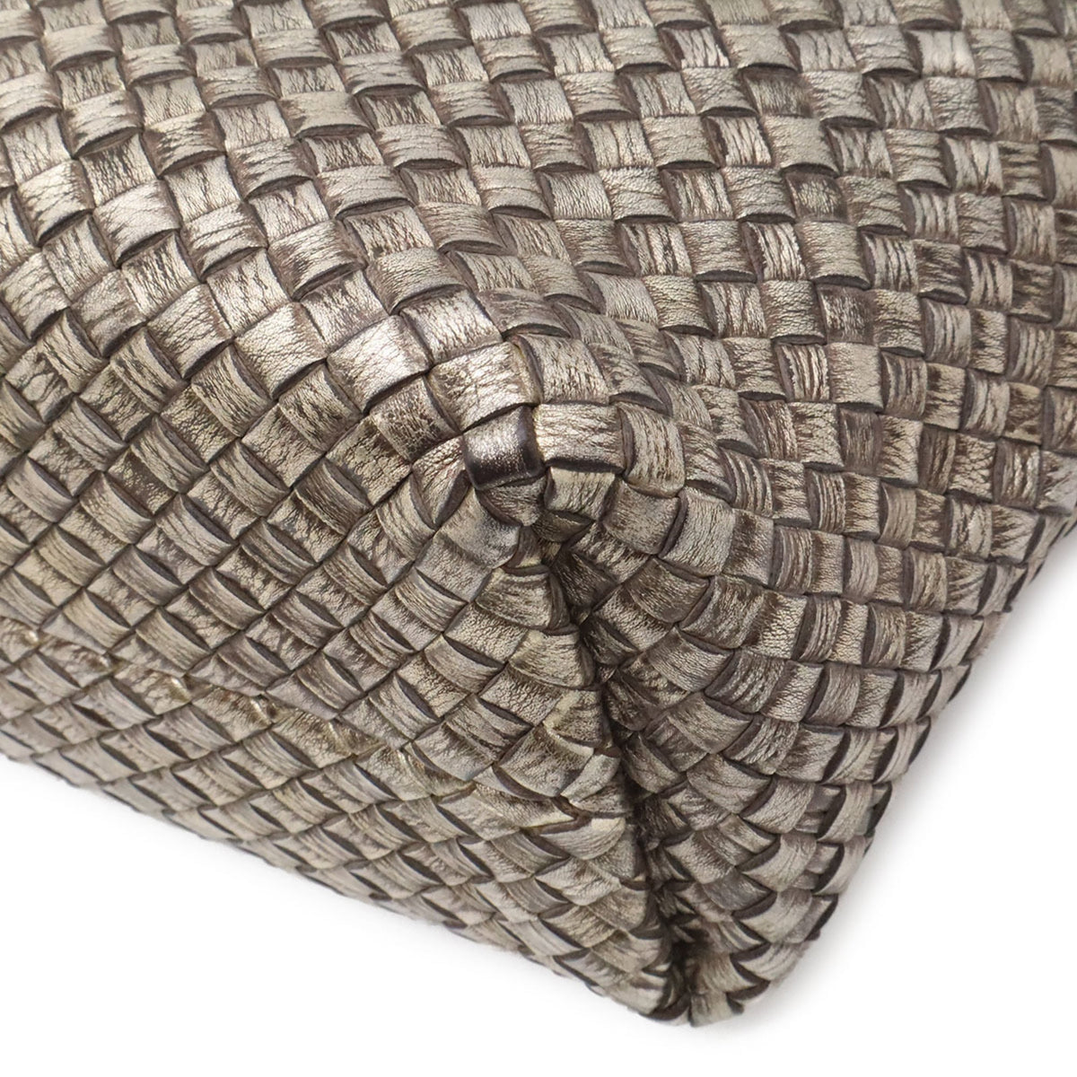Bottega Veneta Intrecciato Gold Silver Leather Pouch Tote Bag (Pre-Owned)