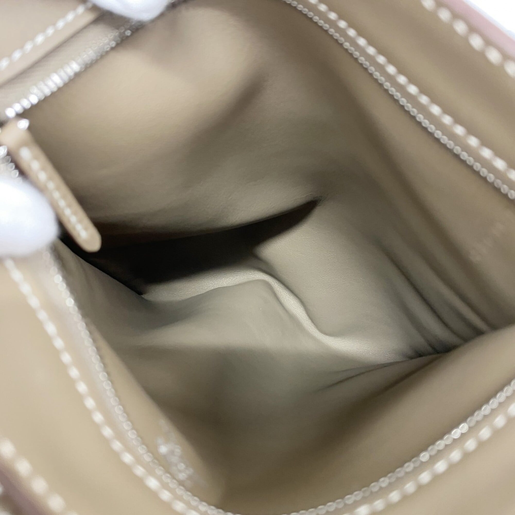 Hermes Etoupe Gray Swift Leather Shoulder Bag (Pre-Owned)