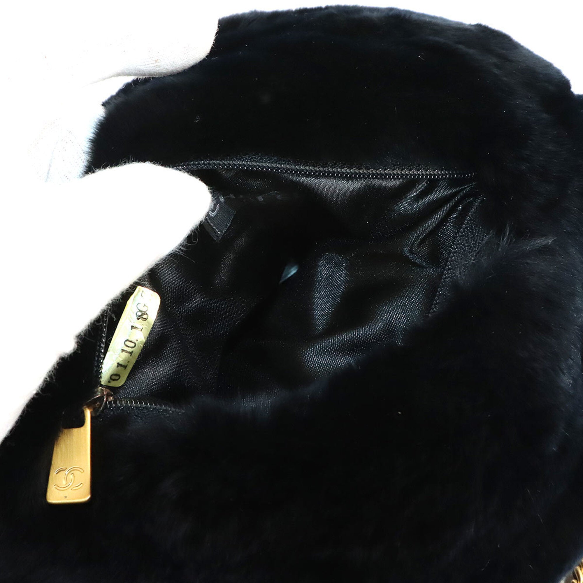 Chanel Black White Lapin Handbag Shoulder Bag (Pre-Owned)