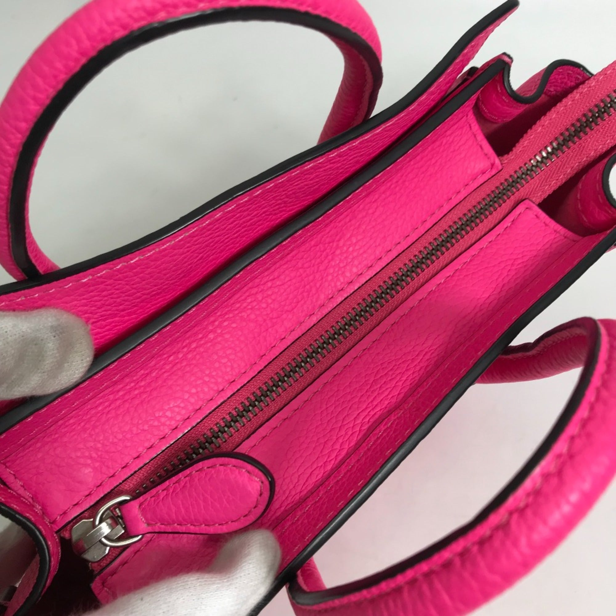 Celine Pink Leather Handbag (Pre-Owned)