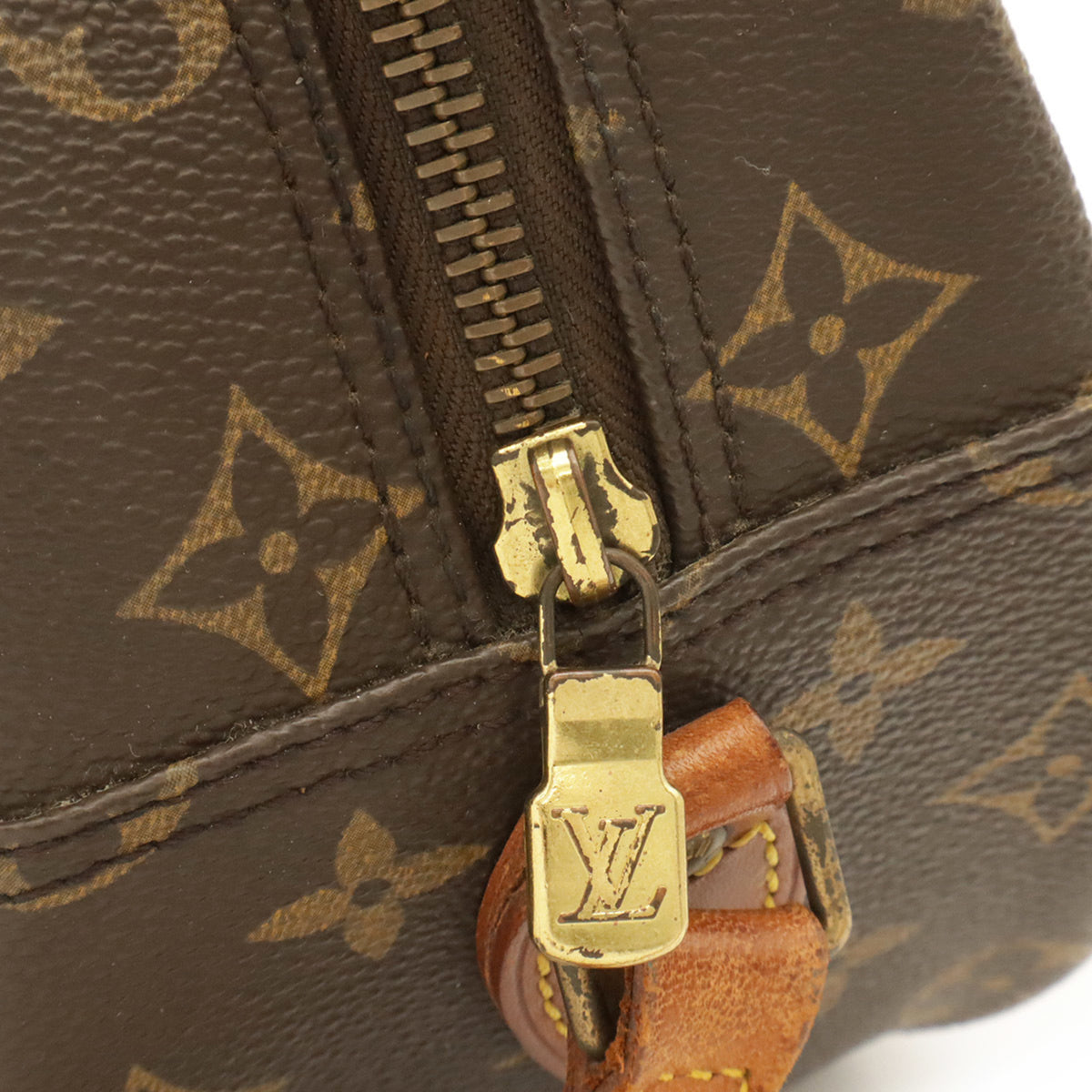 Louis Vuitton Brown Monogram Canvas Shoulder Bag (Pre-Owned)