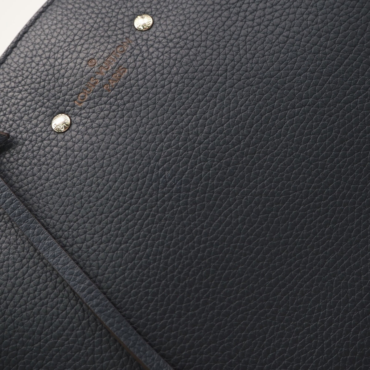 Louis Vuitton Navy Leather Briefcase (Pre-Owned)