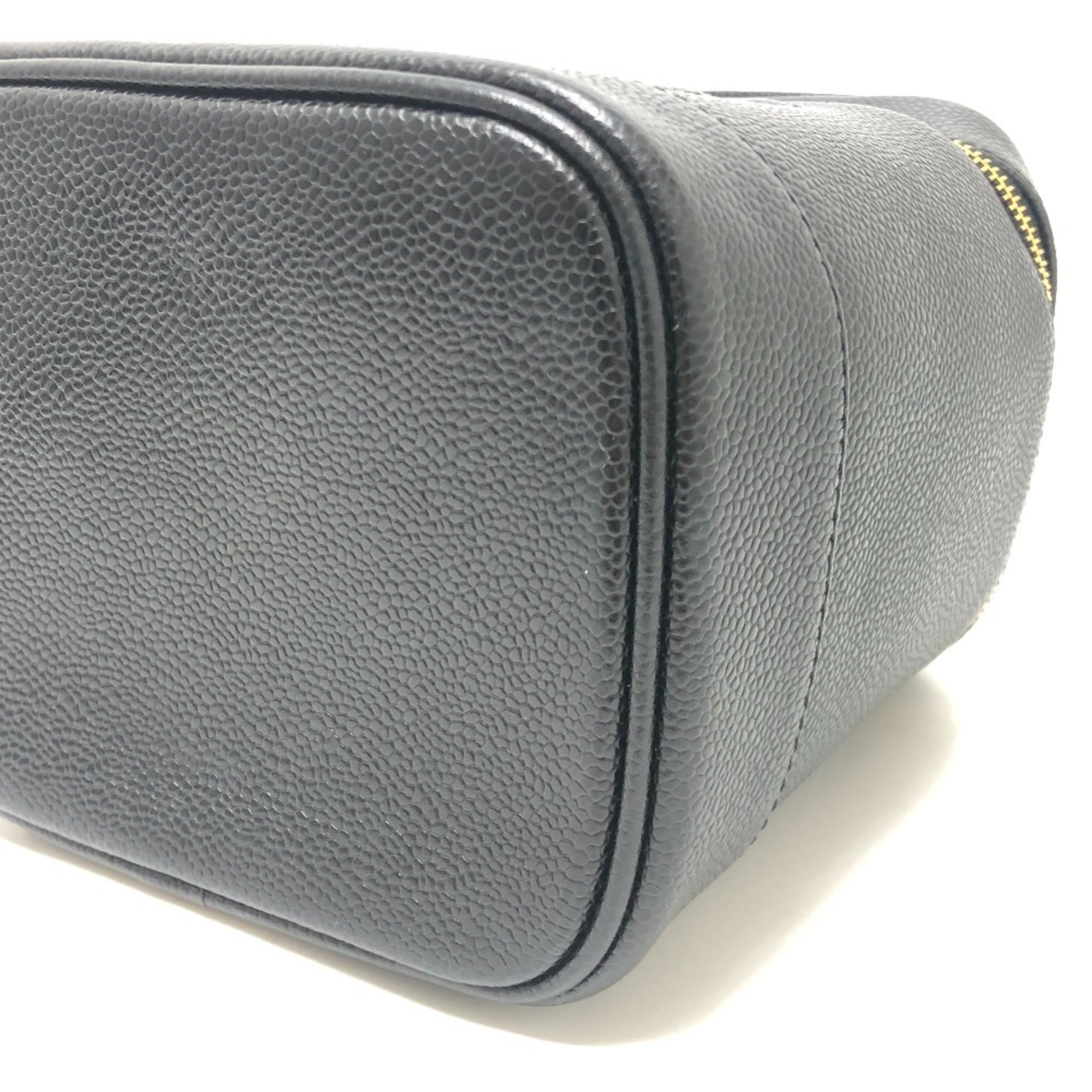 Chanel Black Grained Calfskin Handbag Vanity Bag (Pre-Owned)