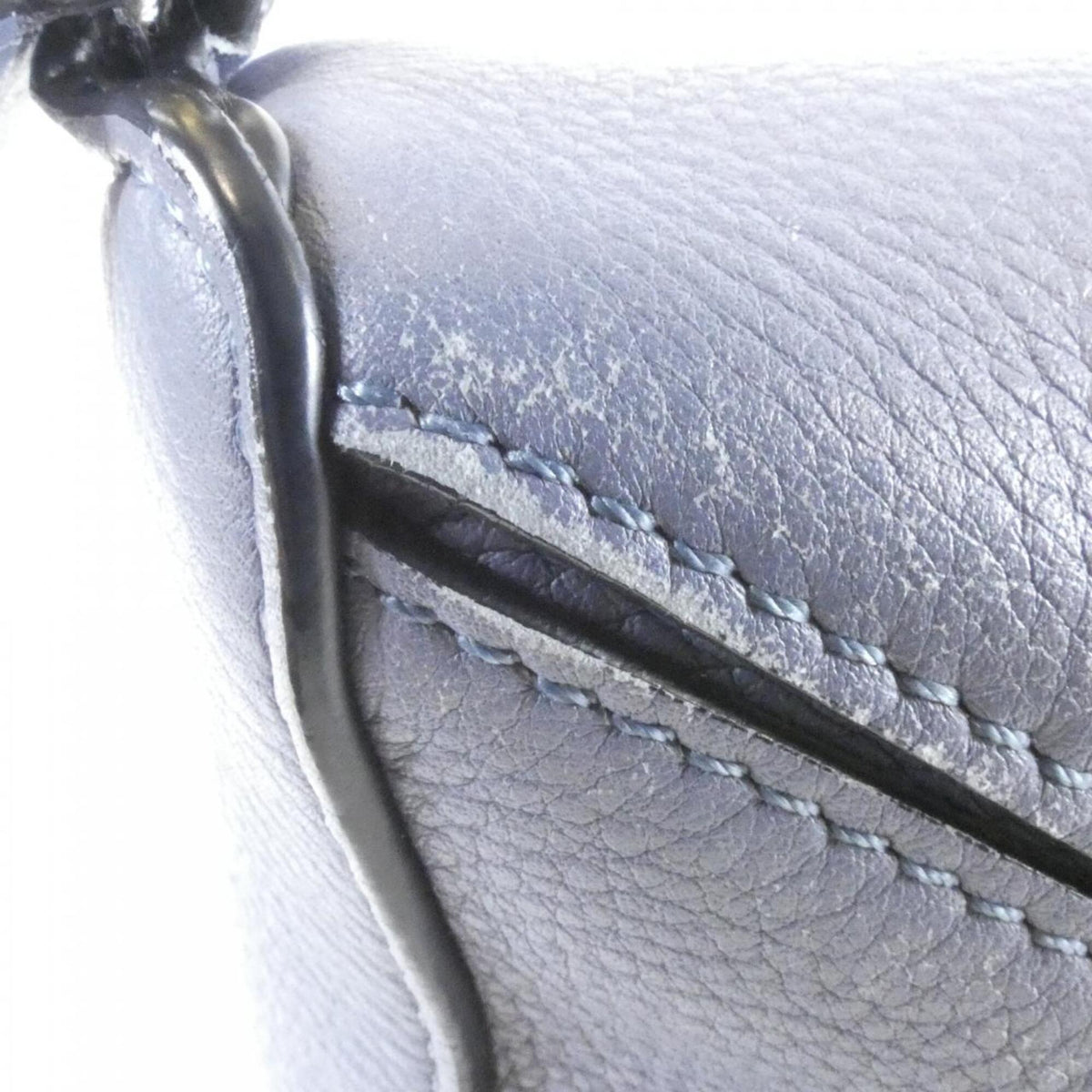 Loewe Gray Leather Handbag (Pre-Owned)
