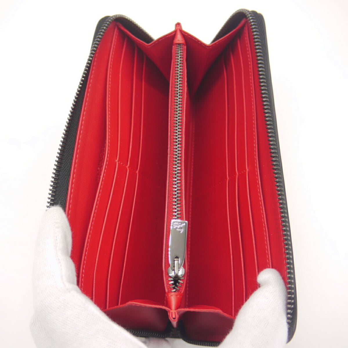 Christian Louboutin Black Patent Leather Long Wallet (Bi-Fold) (Pre-Owned)