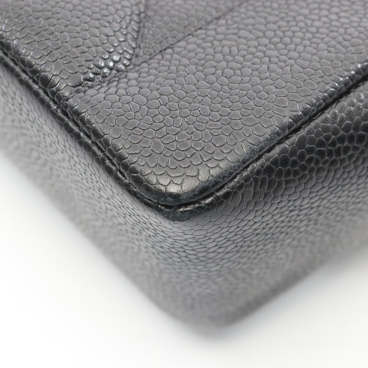 Chanel Black Grained Calfskin Handbag Shoulder Bag (Pre-Owned)