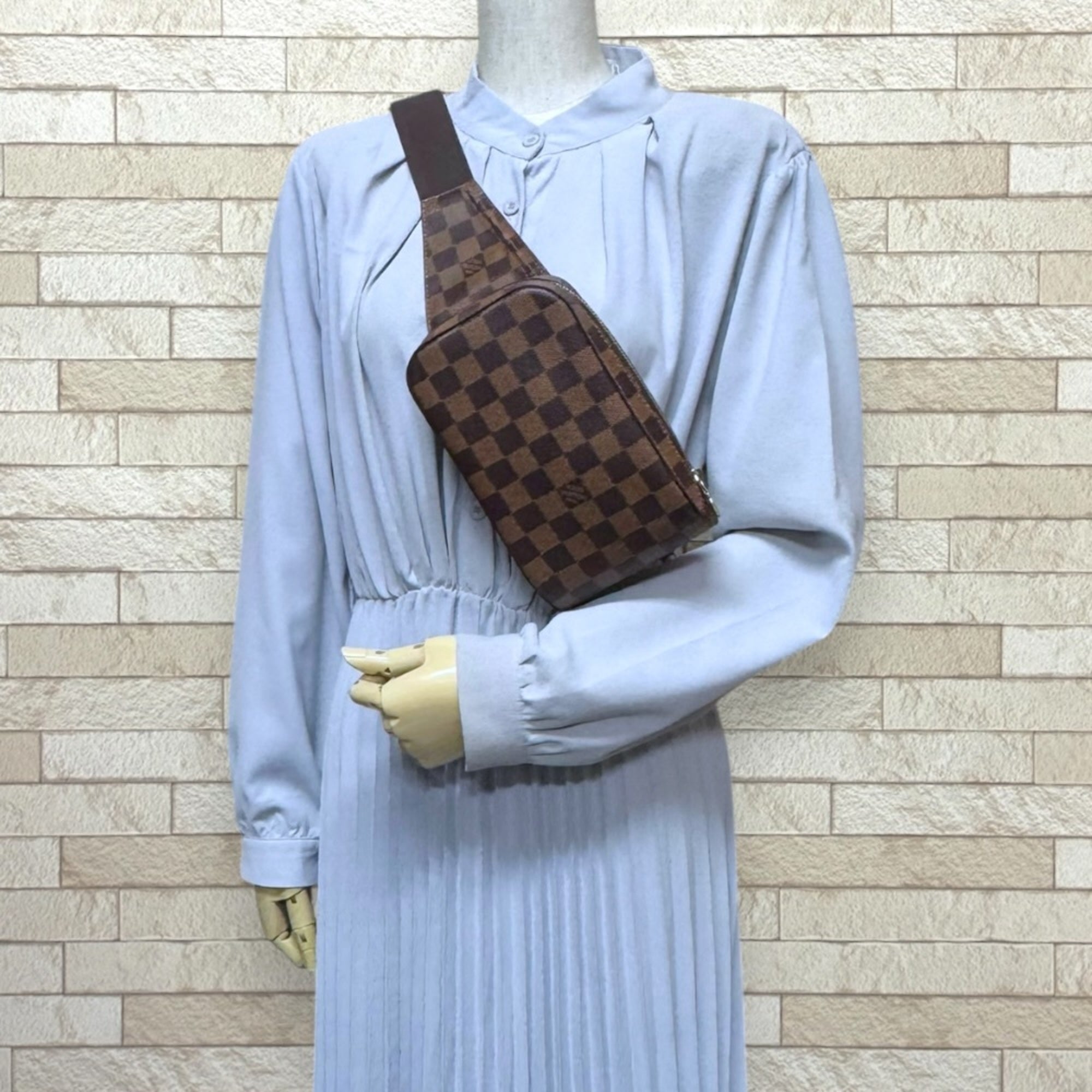 Louis Vuitton Brown Damier Canvas Sling Bag (Pre-Owned)