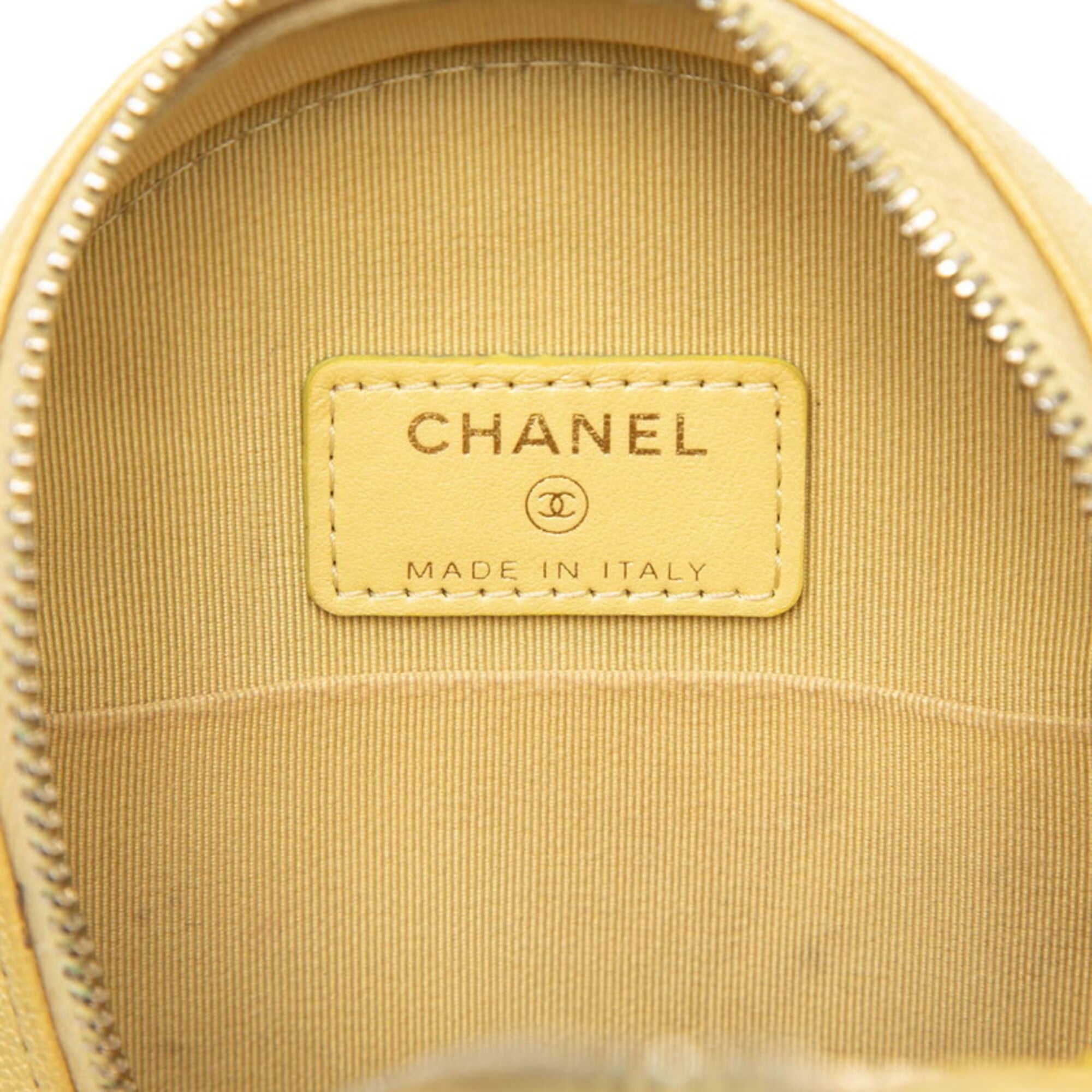 Chanel Yellow Grained Calfskin Shoulder Bag (Pre-Owned)