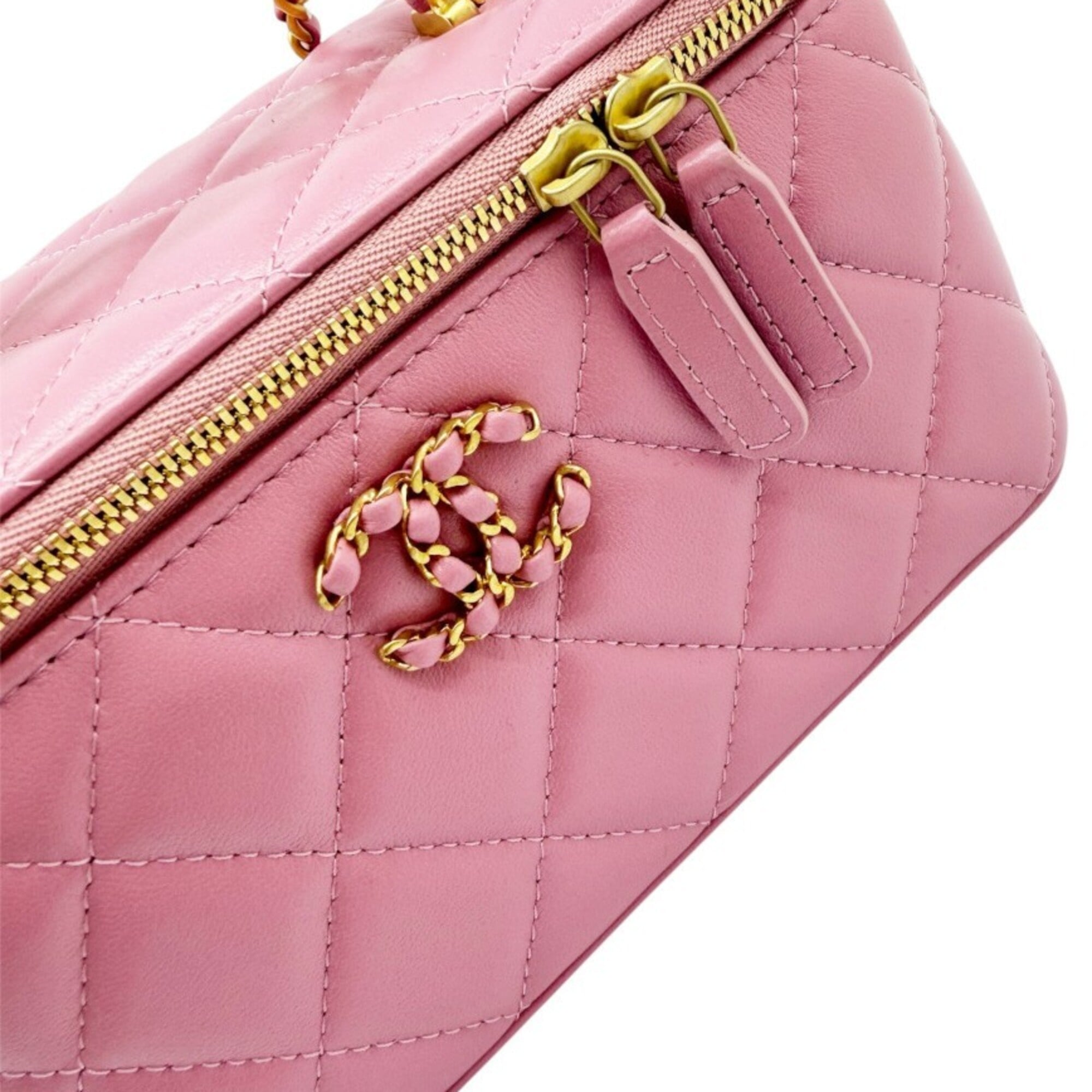 Chanel Pink Leather Handbag Shoulder Bag (Pre-Owned)