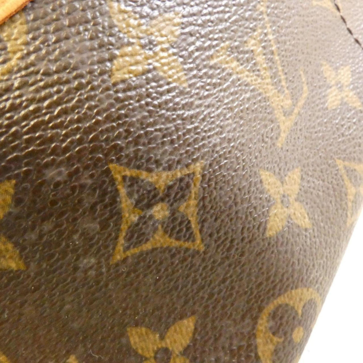 Louis Vuitton Brown Coated Canvas Shoulder Bag (Pre-Owned)