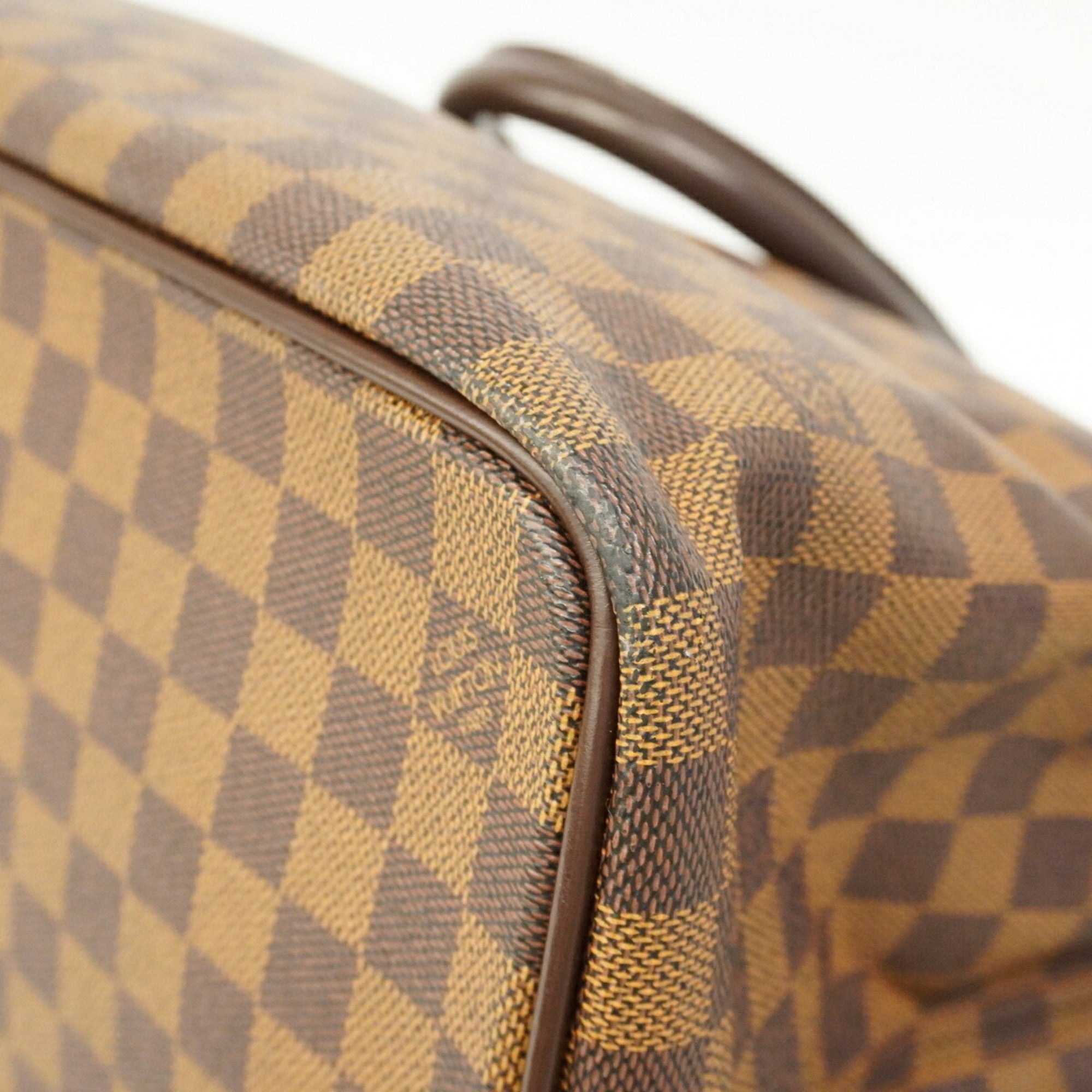 Louis Vuitton Ebene Handbag (Pre-Owned)