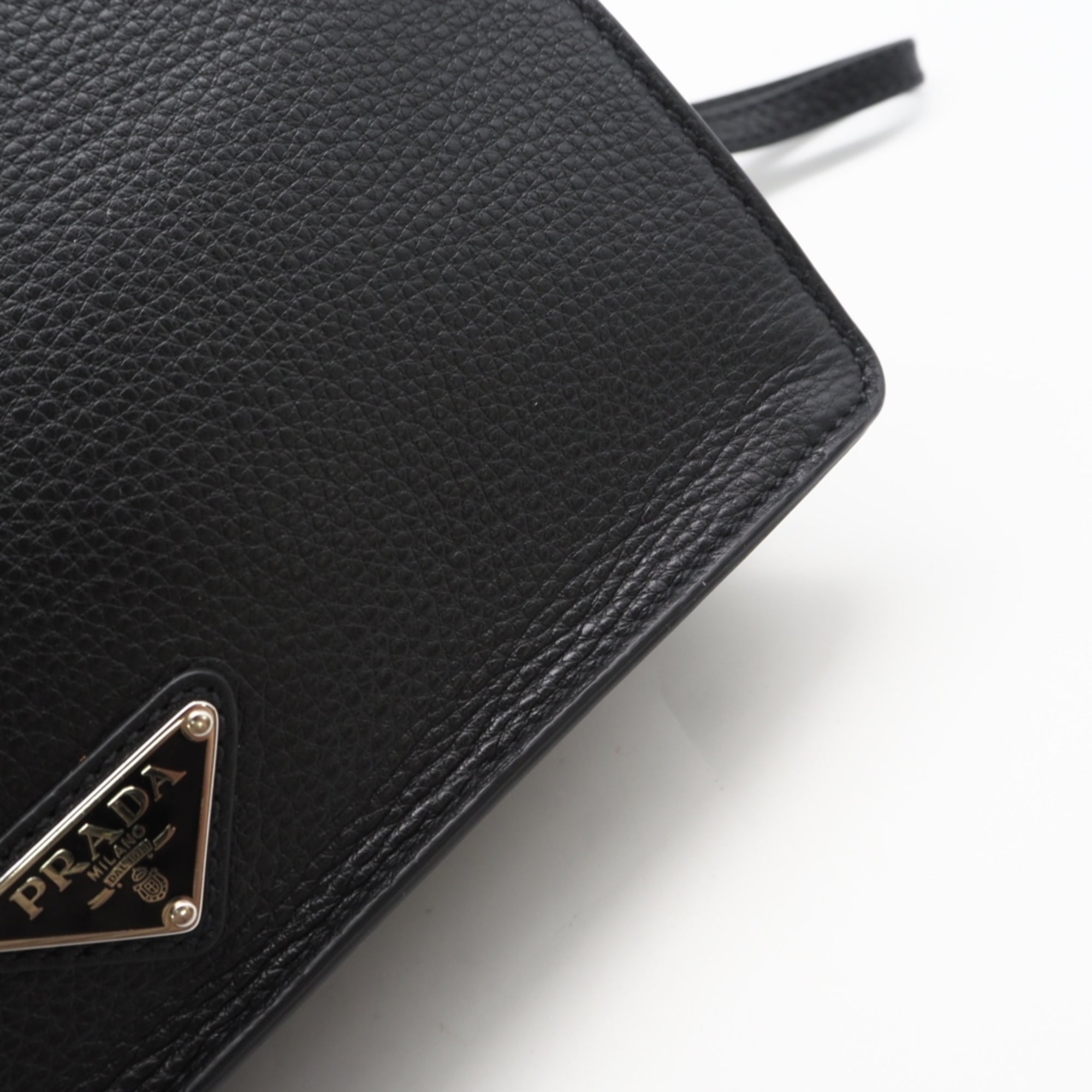 Prada Black Leather Clutch Bag (Pre-Owned)