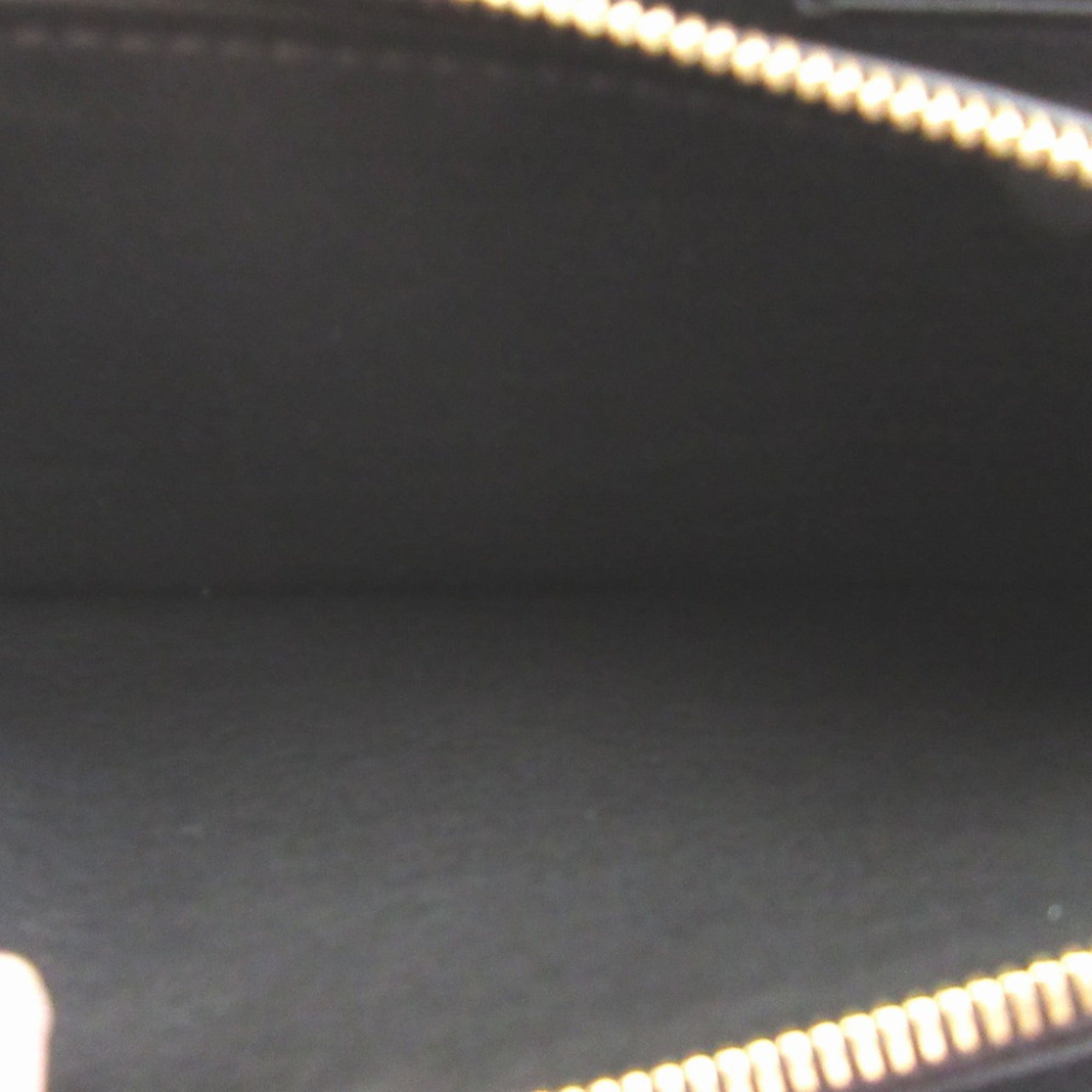 Louis Vuitton Black Leather Coin Purse/Coin Case (Pre-Owned)