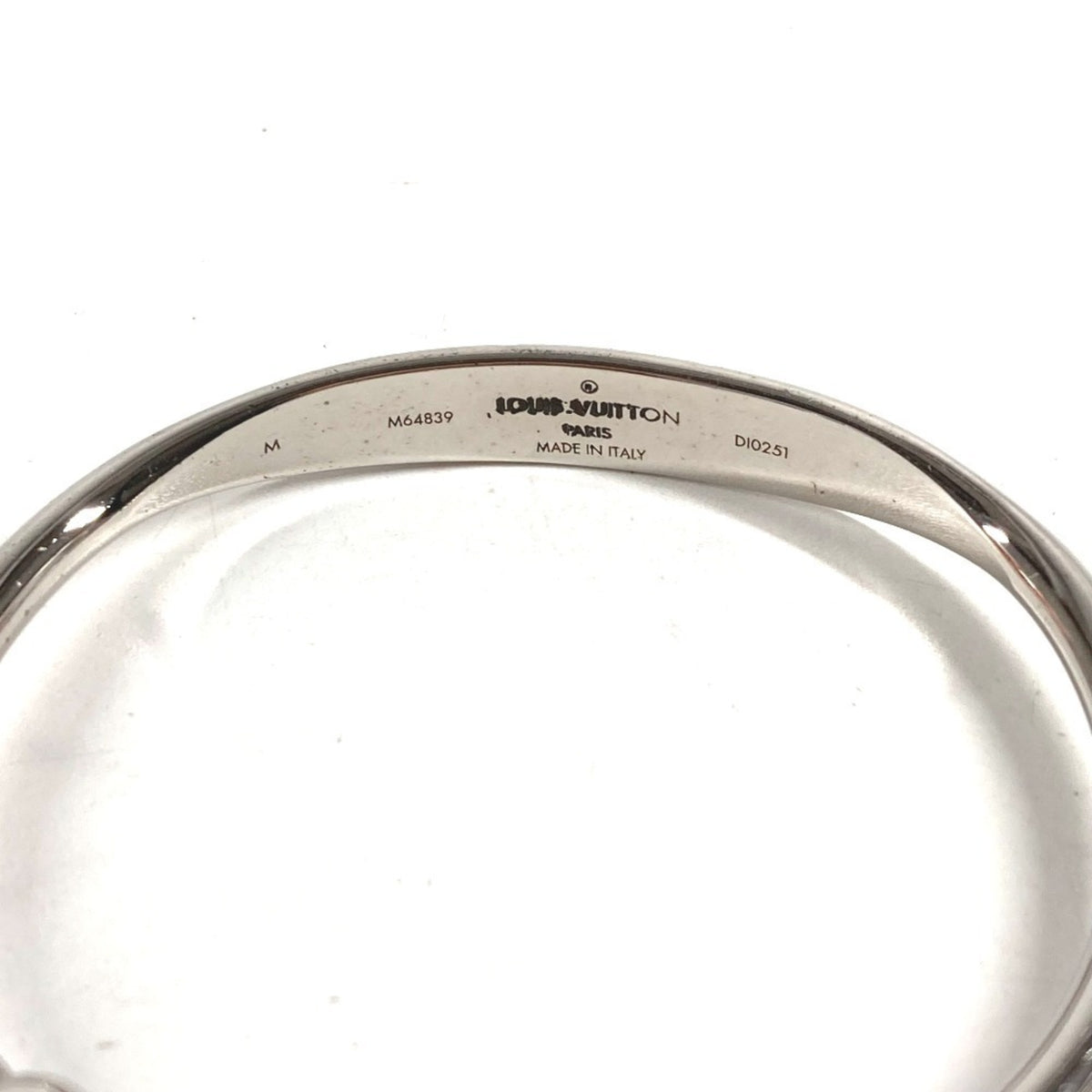 Louis Vuitton Silver Metal Charm Bracelet (Pre-Owned)