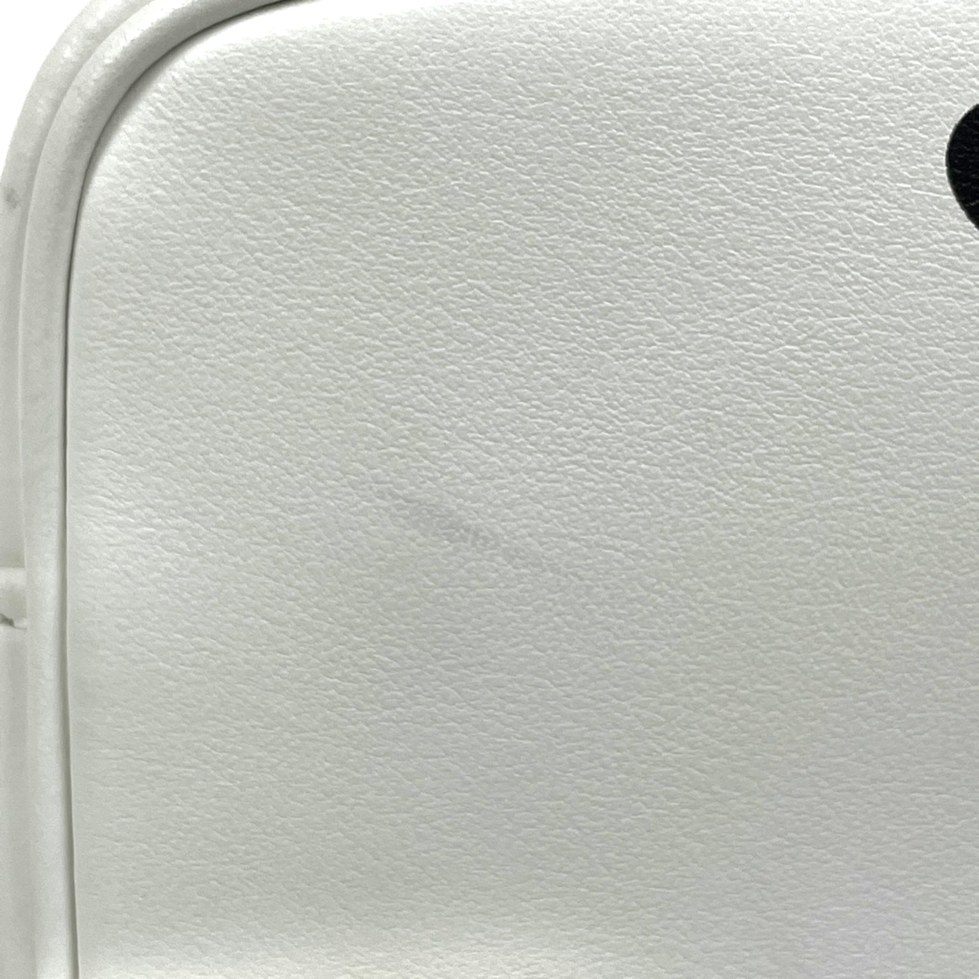 Prada White Leather Shoulder Bag (Pre-Owned)
