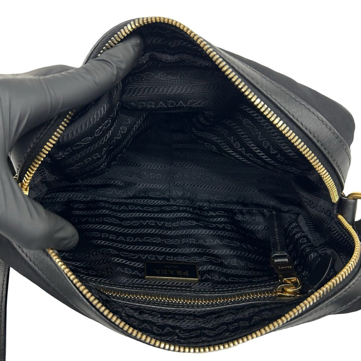 Prada Black Nylon Leather Pochette Shoulder Bag (Pre-Owned)