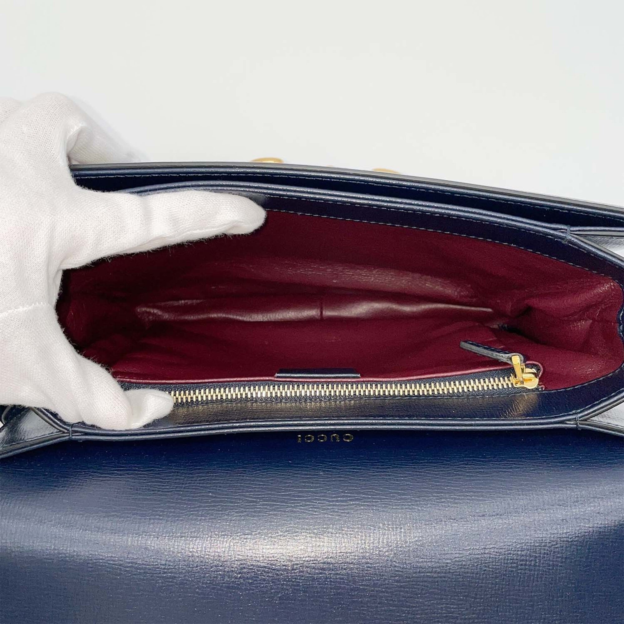 Gucci Navy Leather Shoulder Bag (Pre-Owned)