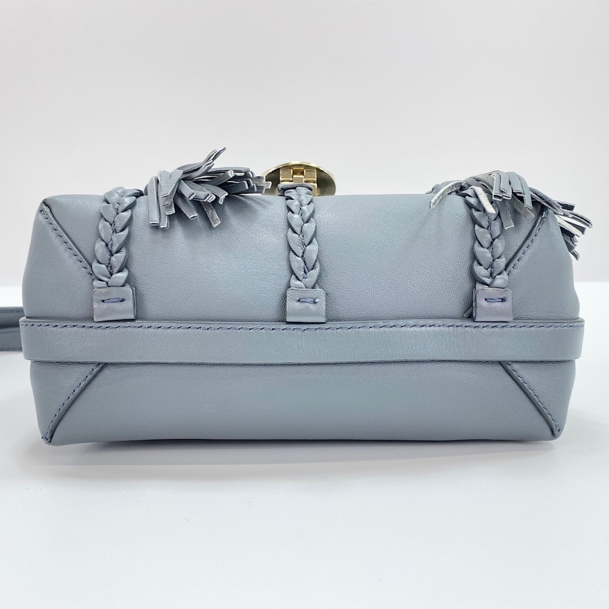 Chloé Gray Handbag (Pre-Owned)