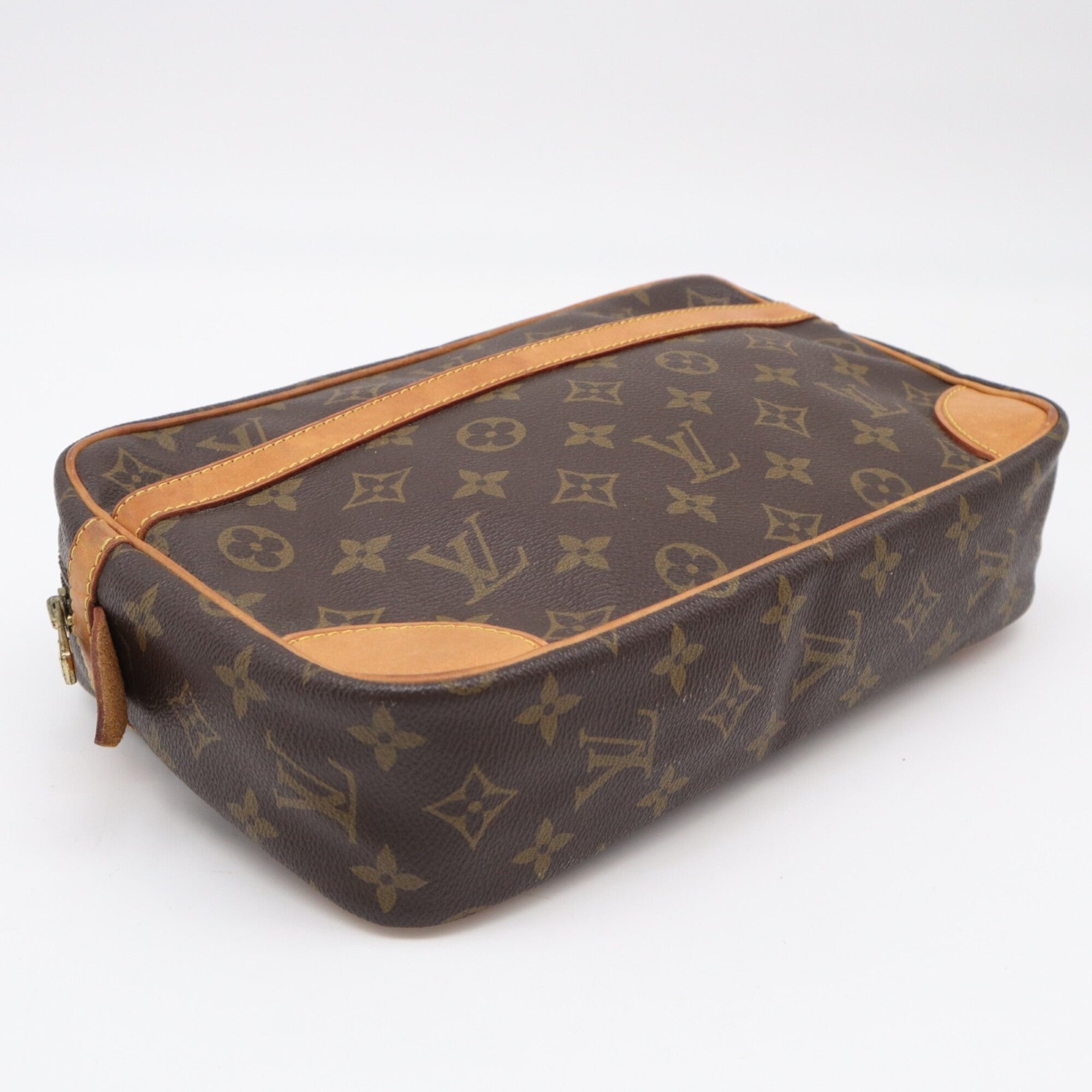 Louis Vuitton Monogram Beige Brown Coated Canvas Leather Clutch Bag (Pre-Owned)