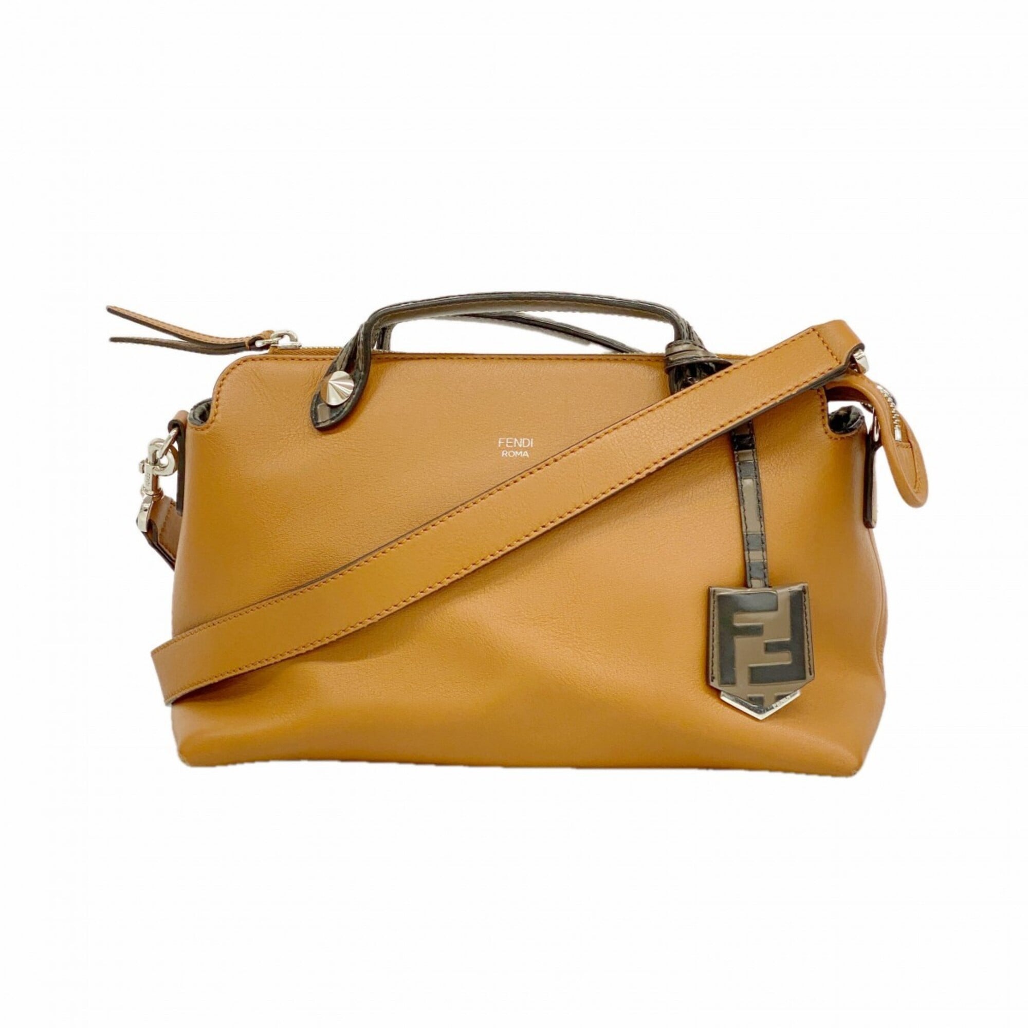 Fendi Light Brown Leather Handbag (Pre-Owned)