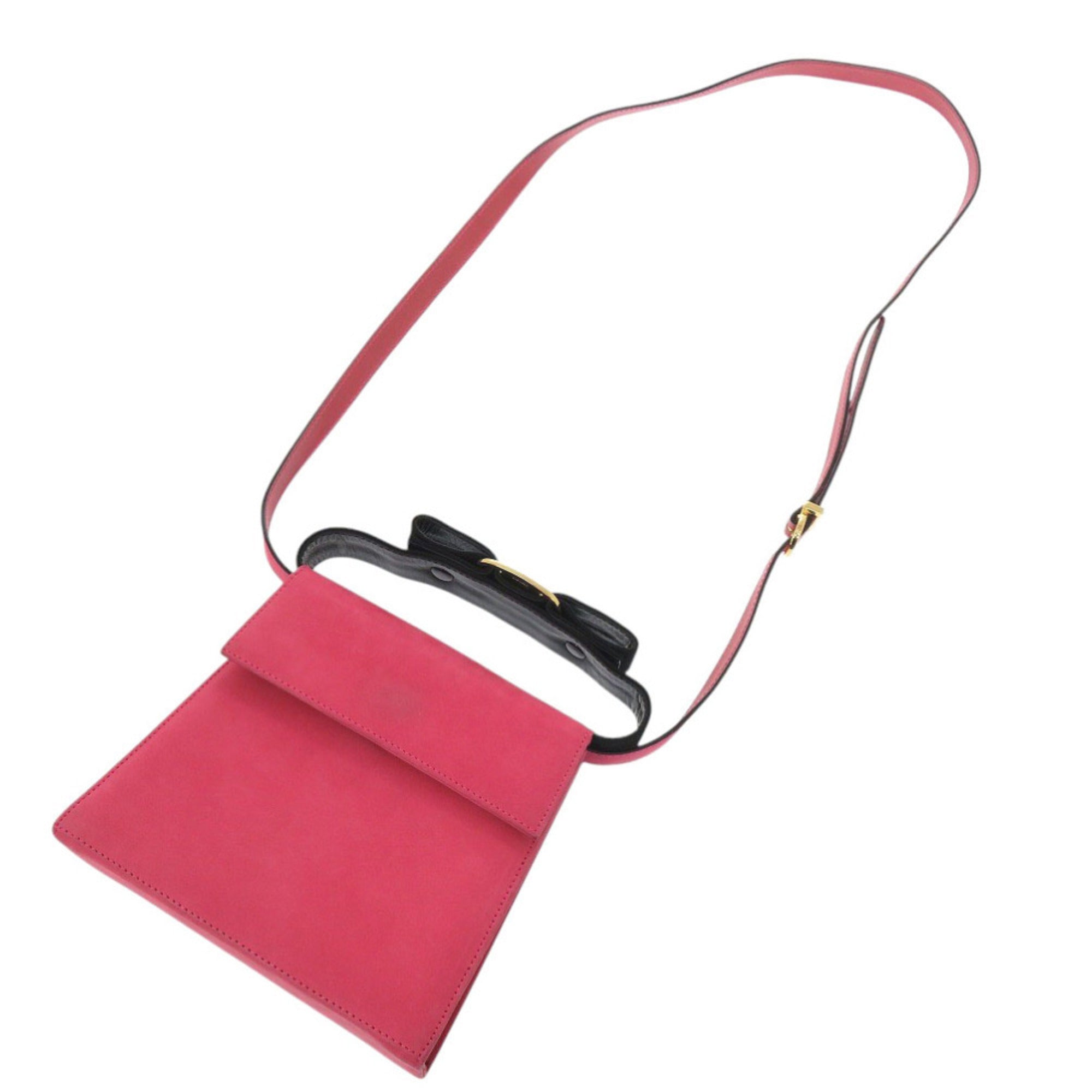 Salvatore Ferragamo Pink Suede Handbag Shoulder Bag (Pre-Owned)