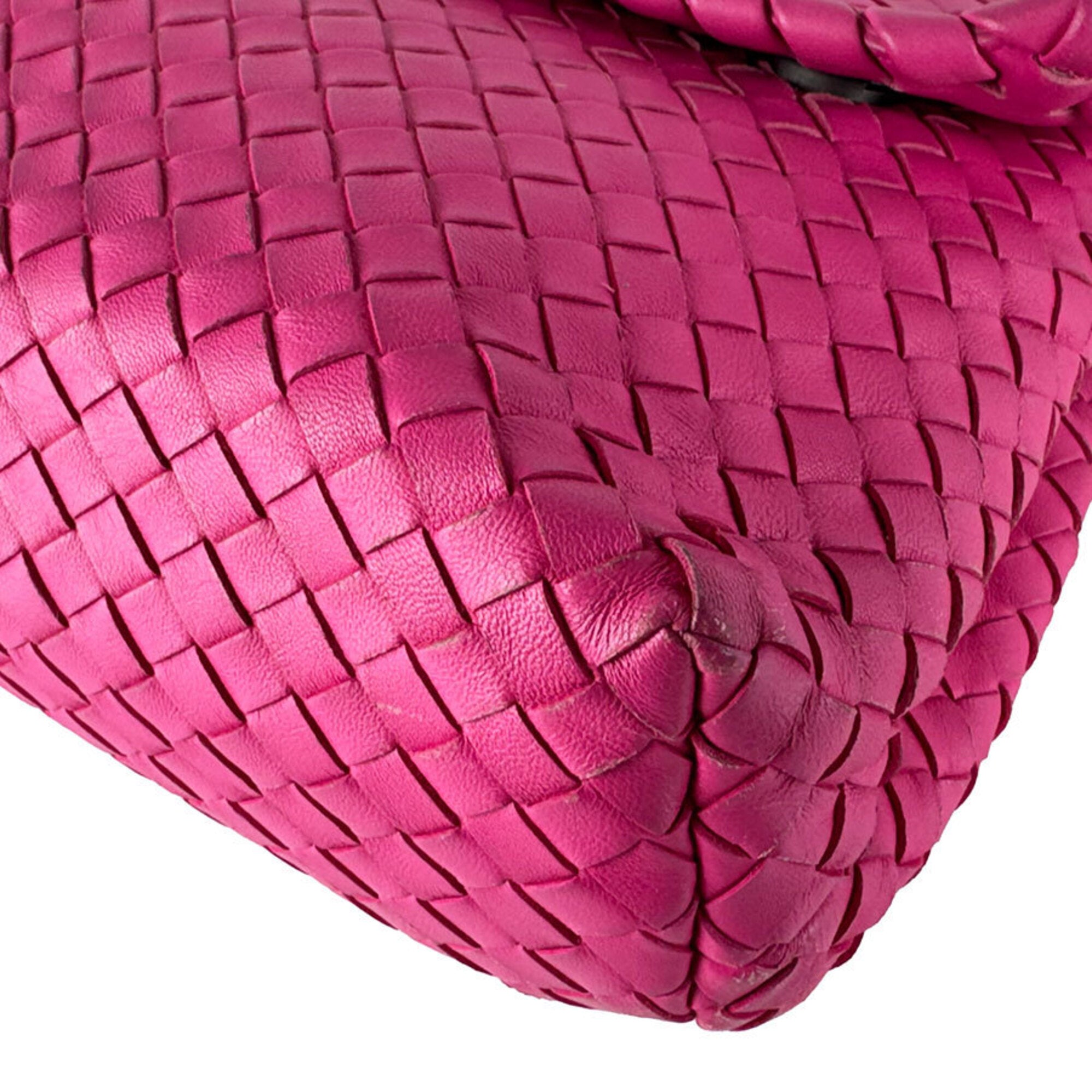 Bottega Veneta Pink Intrecciato Shoulder Bag (Pre-Owned)