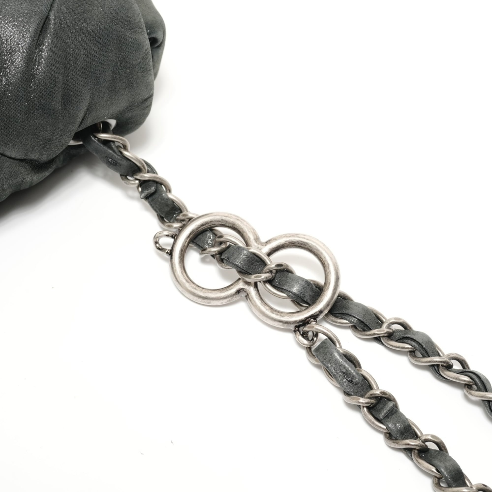 Chanel Black Shoulder Bag (Pre-Owned)